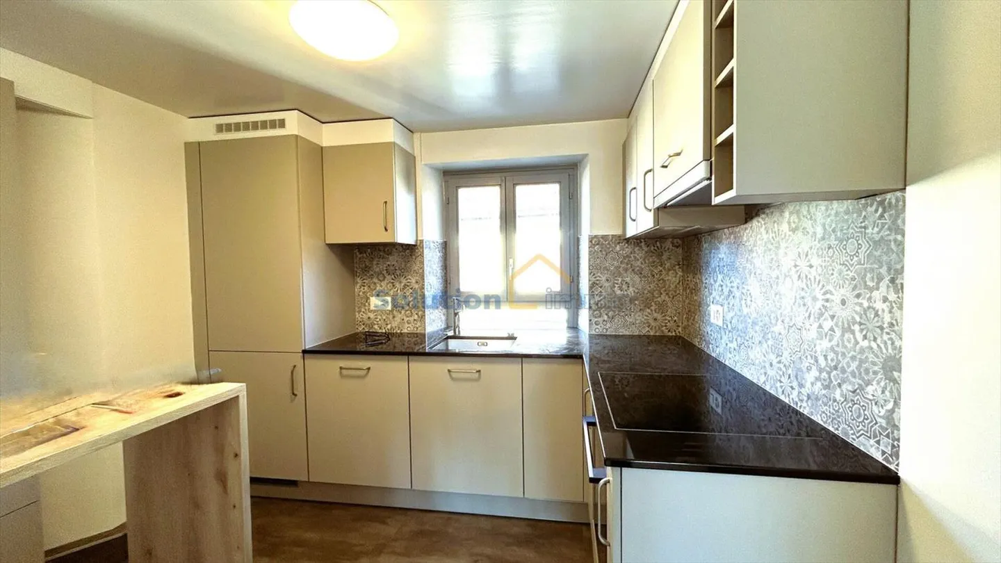 Duplex 5.5 rooms - Photo 9 of 13