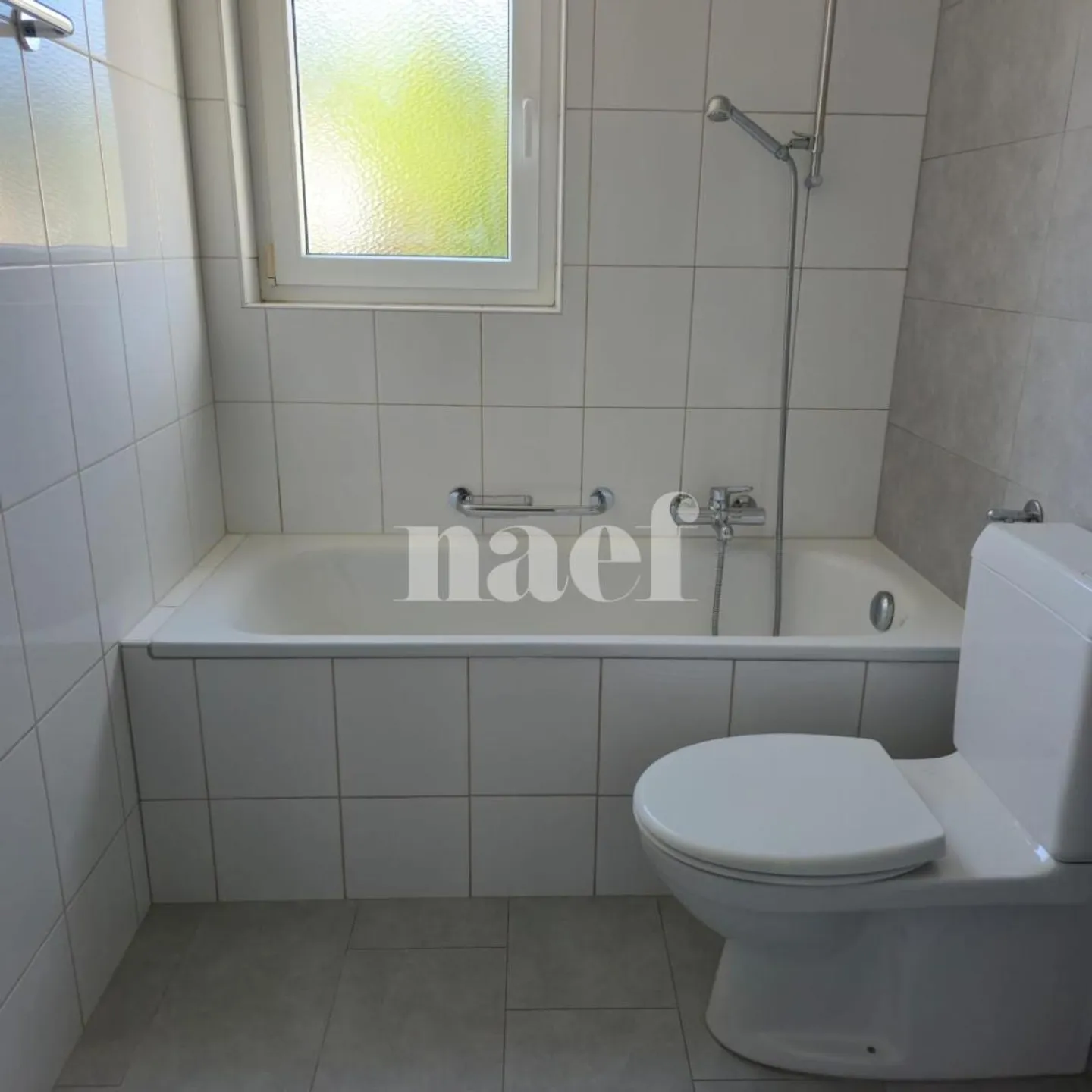 Appartement Charmant avec Vue sur la Campagne - Photo 7 sur 7