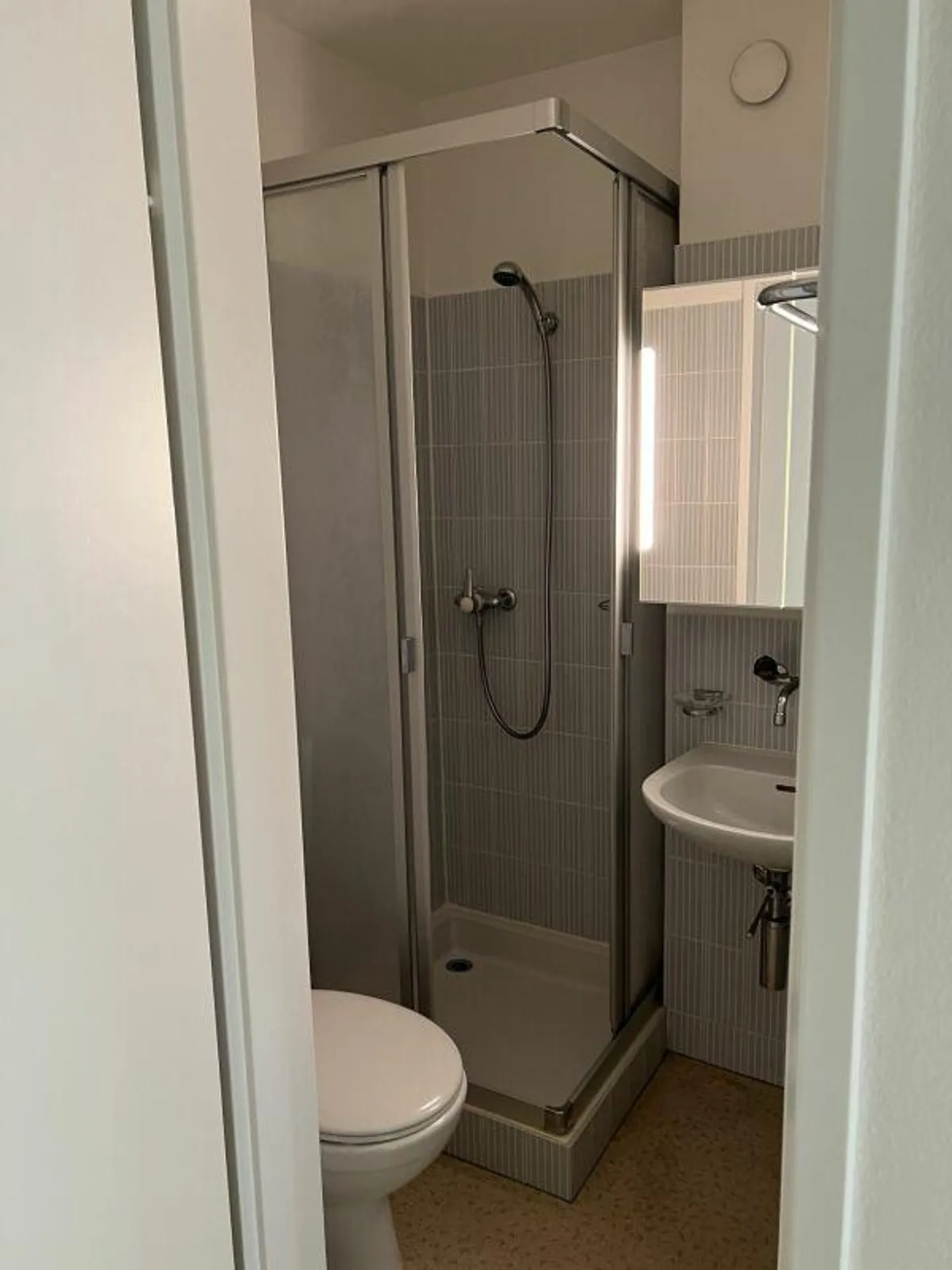 Perfekte Single-Wohnung - befristet bis 30.06.2026 - Photo 4 sur 6