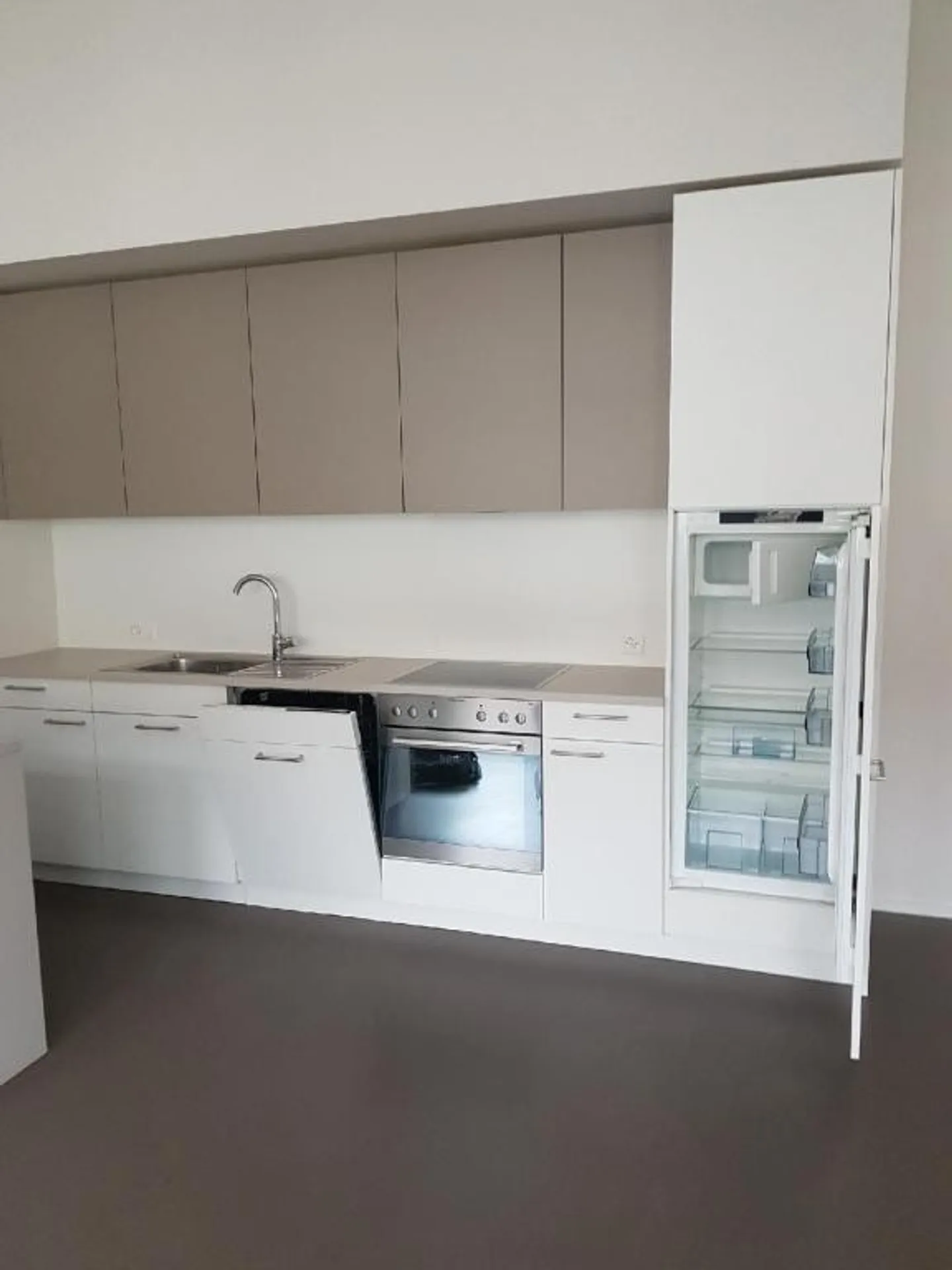 Bell'appartamento in affitto a Le Locle, idealmente situato - Foto 2 di 5
