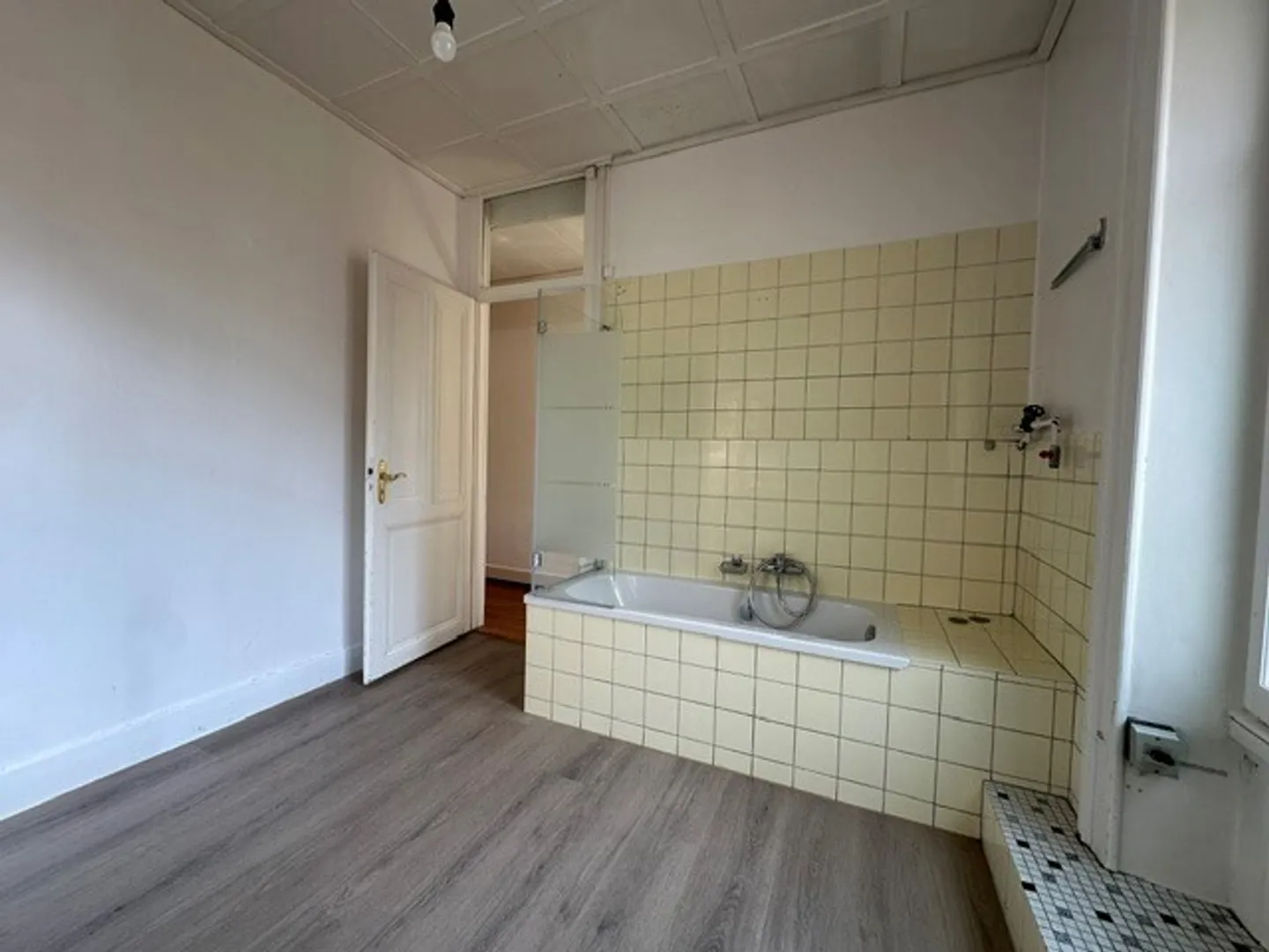 4.5-room apartment in the heart of Montreux - Photo 7 of 10