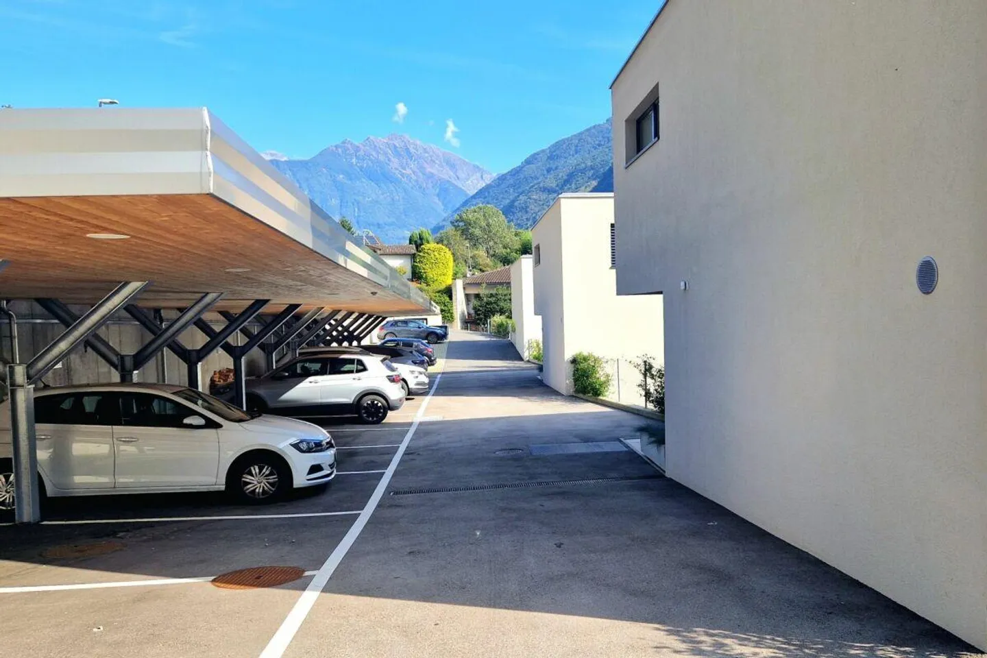 Nouvel appartement de 4,5 pièces avec jardin et vue - Photo 6 sur 7