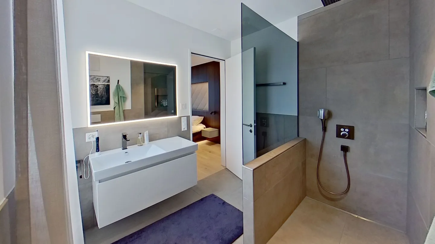 Stylische voll ausgestattete Wohnung im Zentrum - Foto 10 von 15