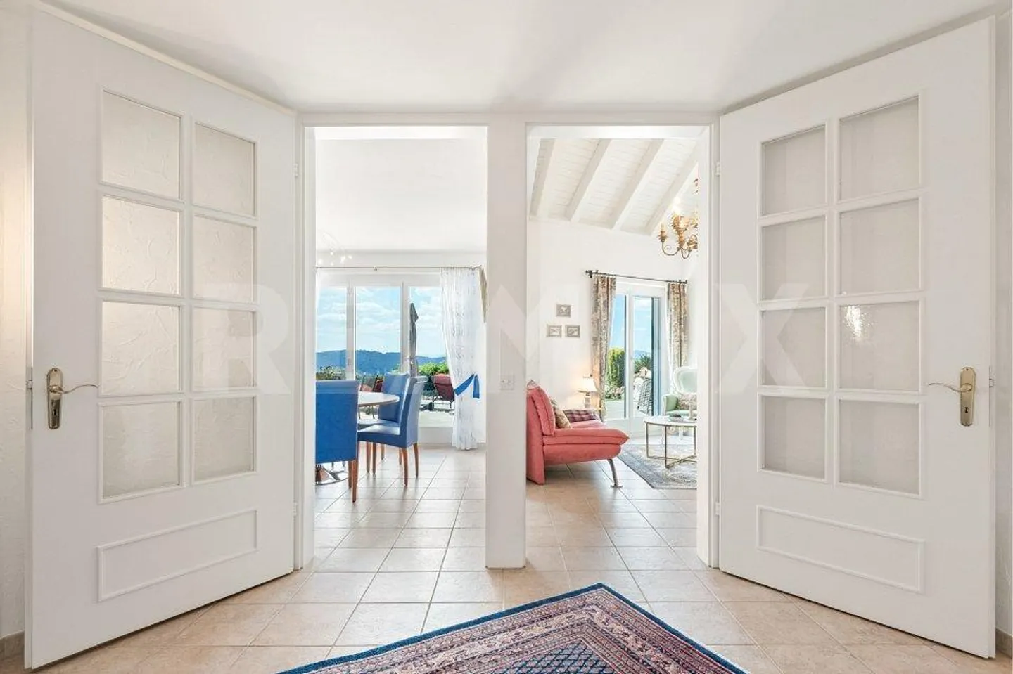 Villa con piscina e fantastica vista panoramica a Oberrohrdorf - Foto 5 di 13