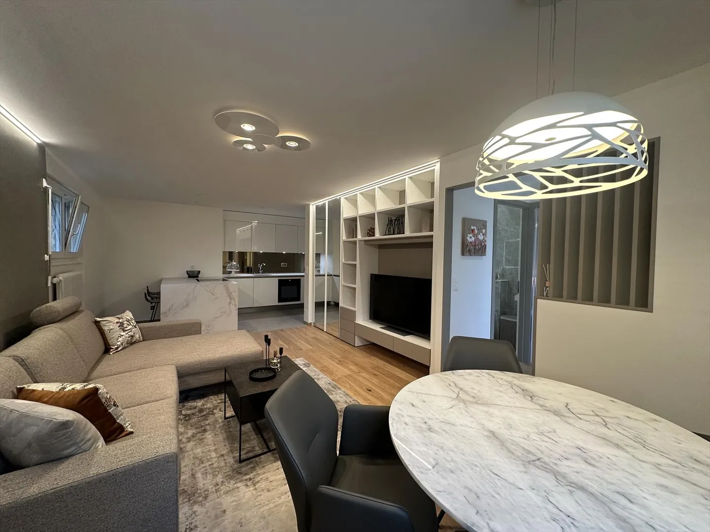 Furnished 3-room apartment - Photo 1 of 7