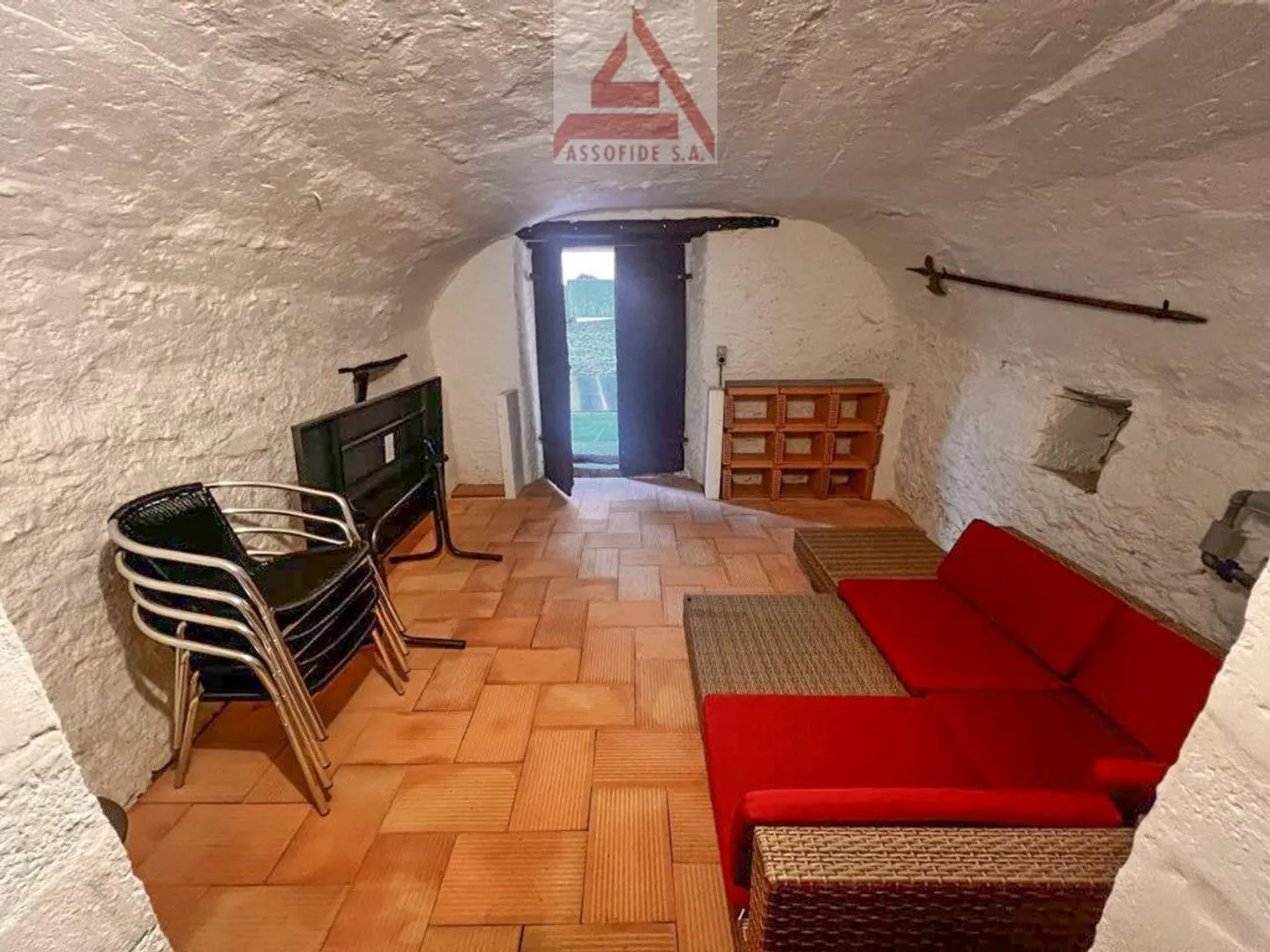 3.5-Zimmer-Haus - Foto 2 von 5