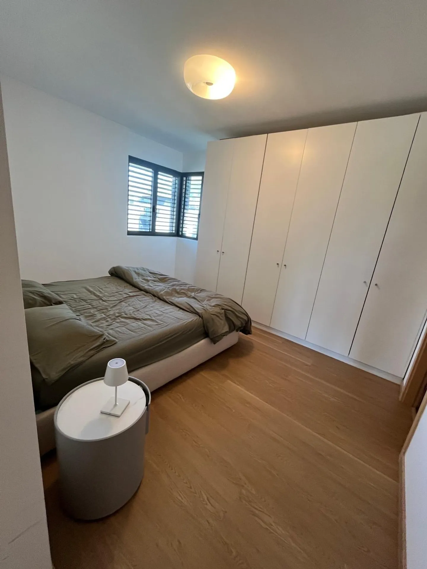 VIGANELLO - PENTHOUSE MODERNE À LOUER, 4.5 CHAMBRES - Photo 8 sur 11