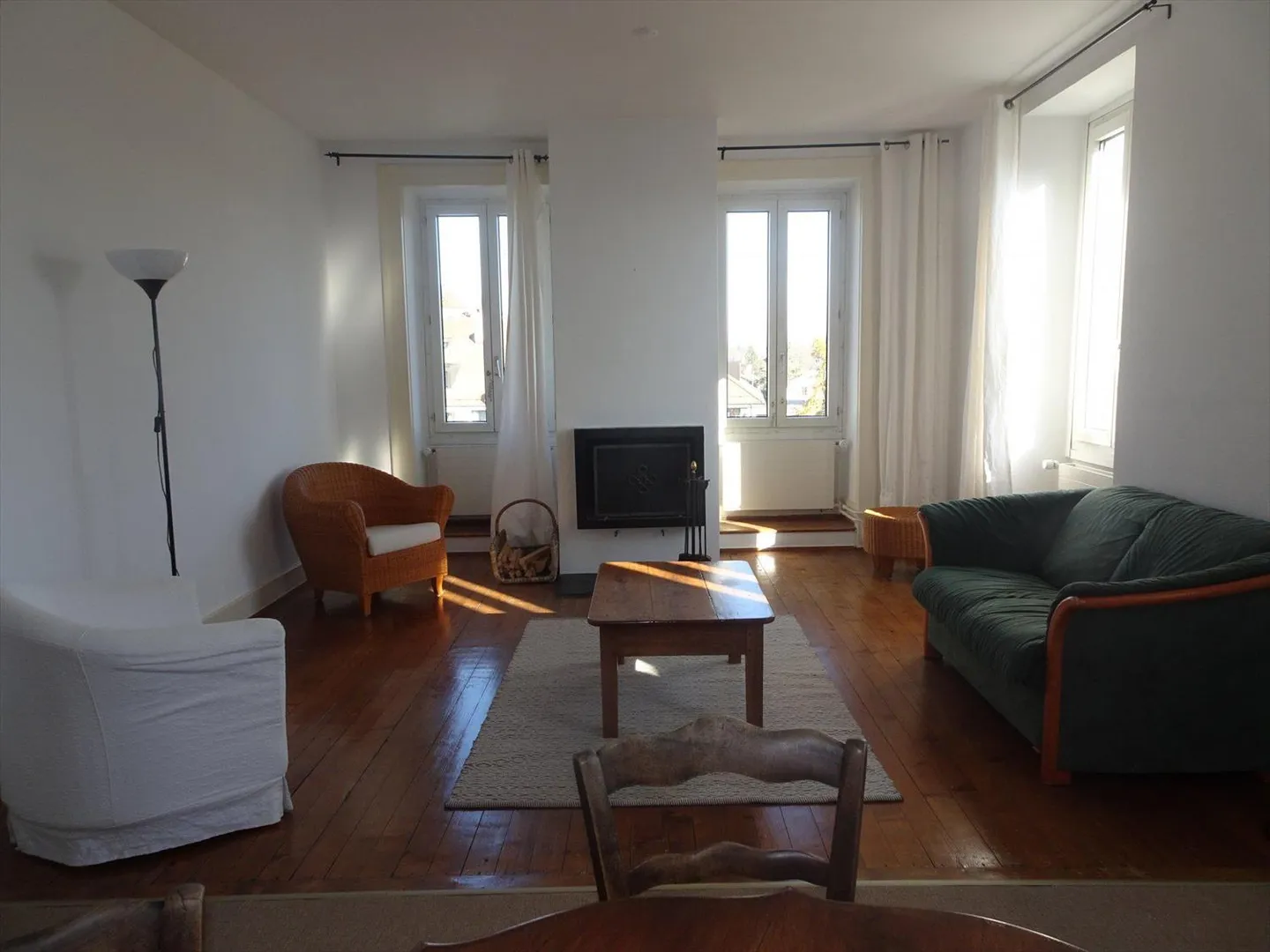 3.5-room apartment with unobstructed view in Nyon - Photo 3 of 5