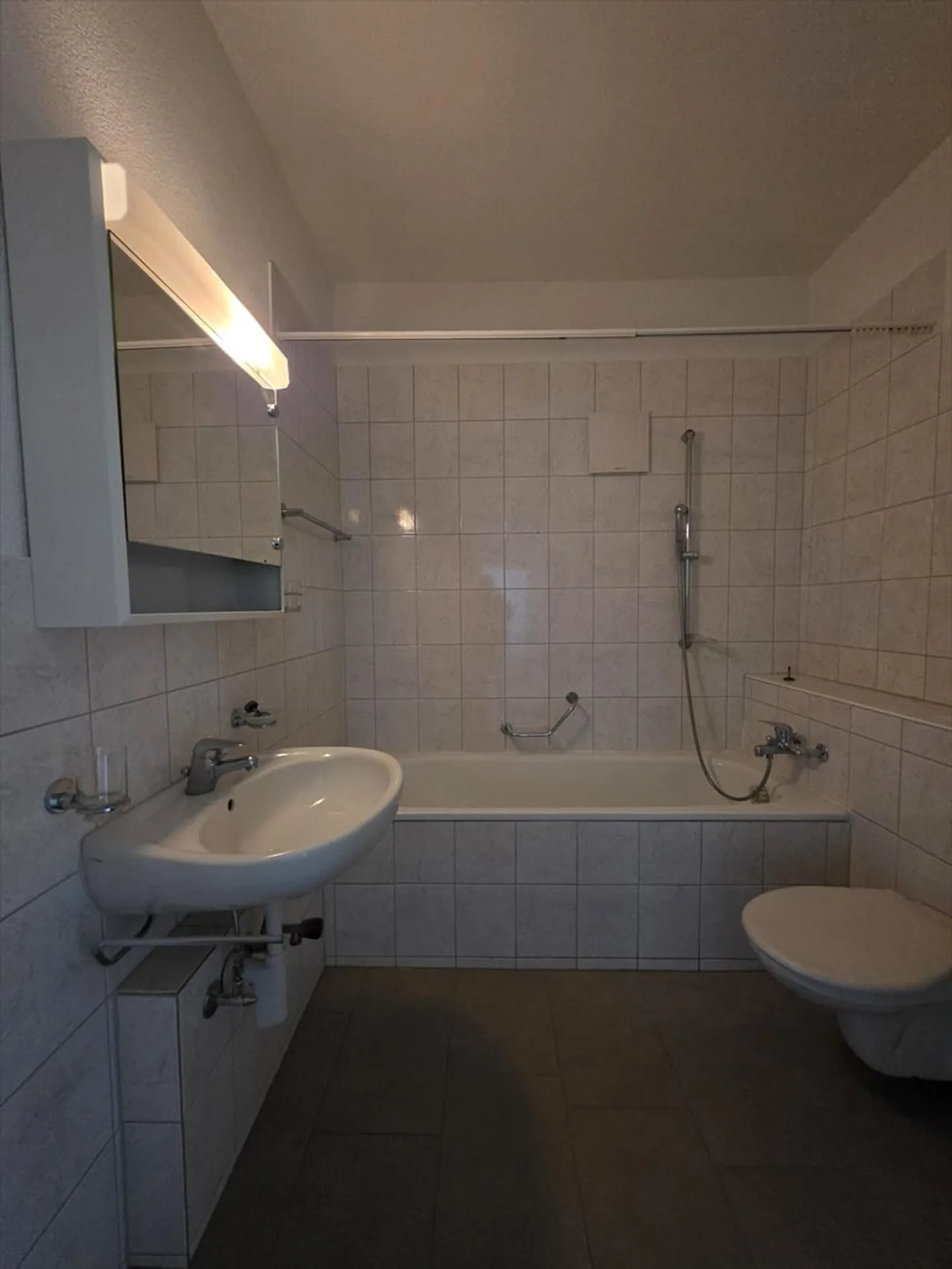 Appartamento di 3 stanze - Foto 8 di 8