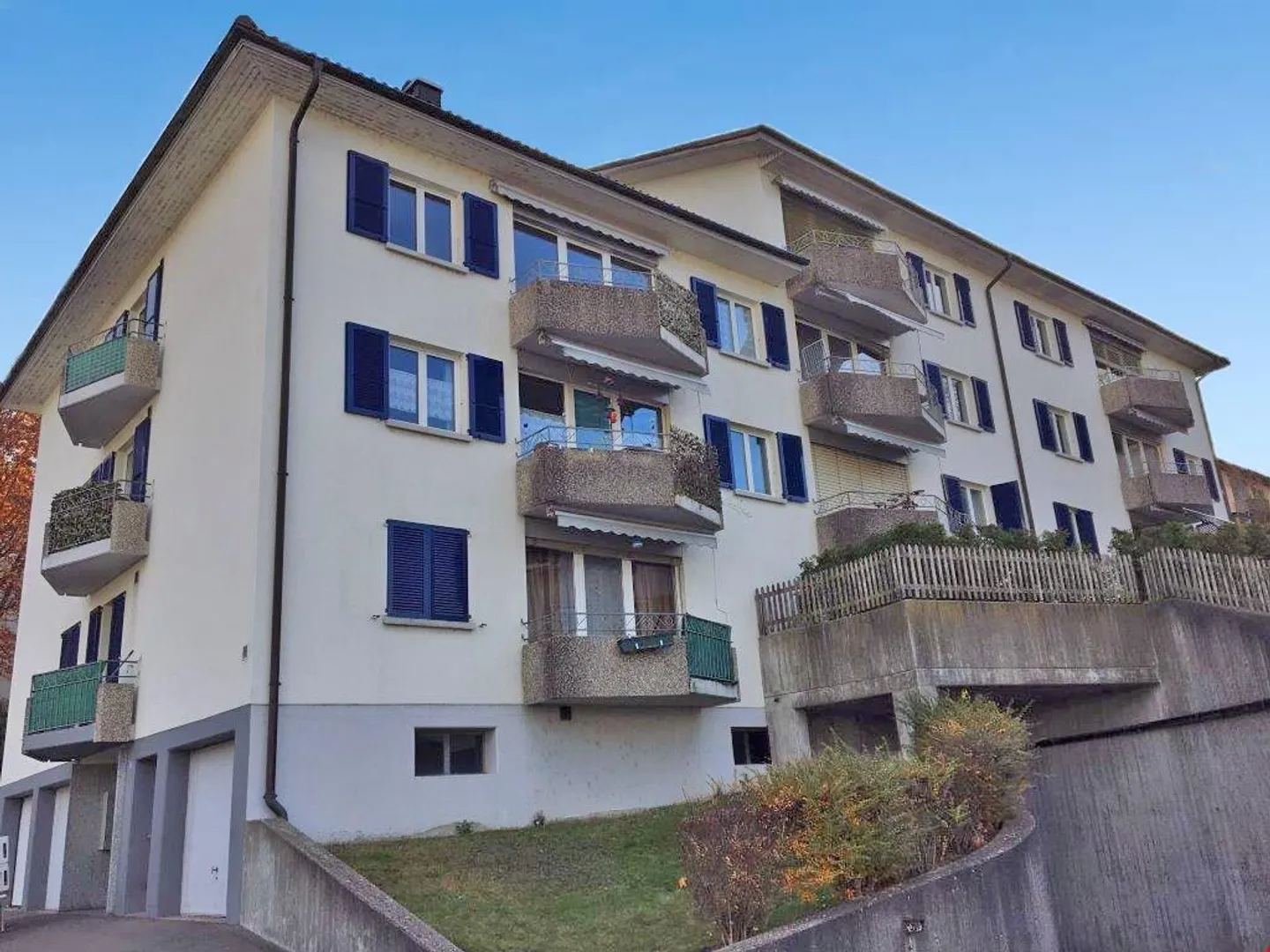 Centrally located apartment near the lake! - Photo 1 of 8