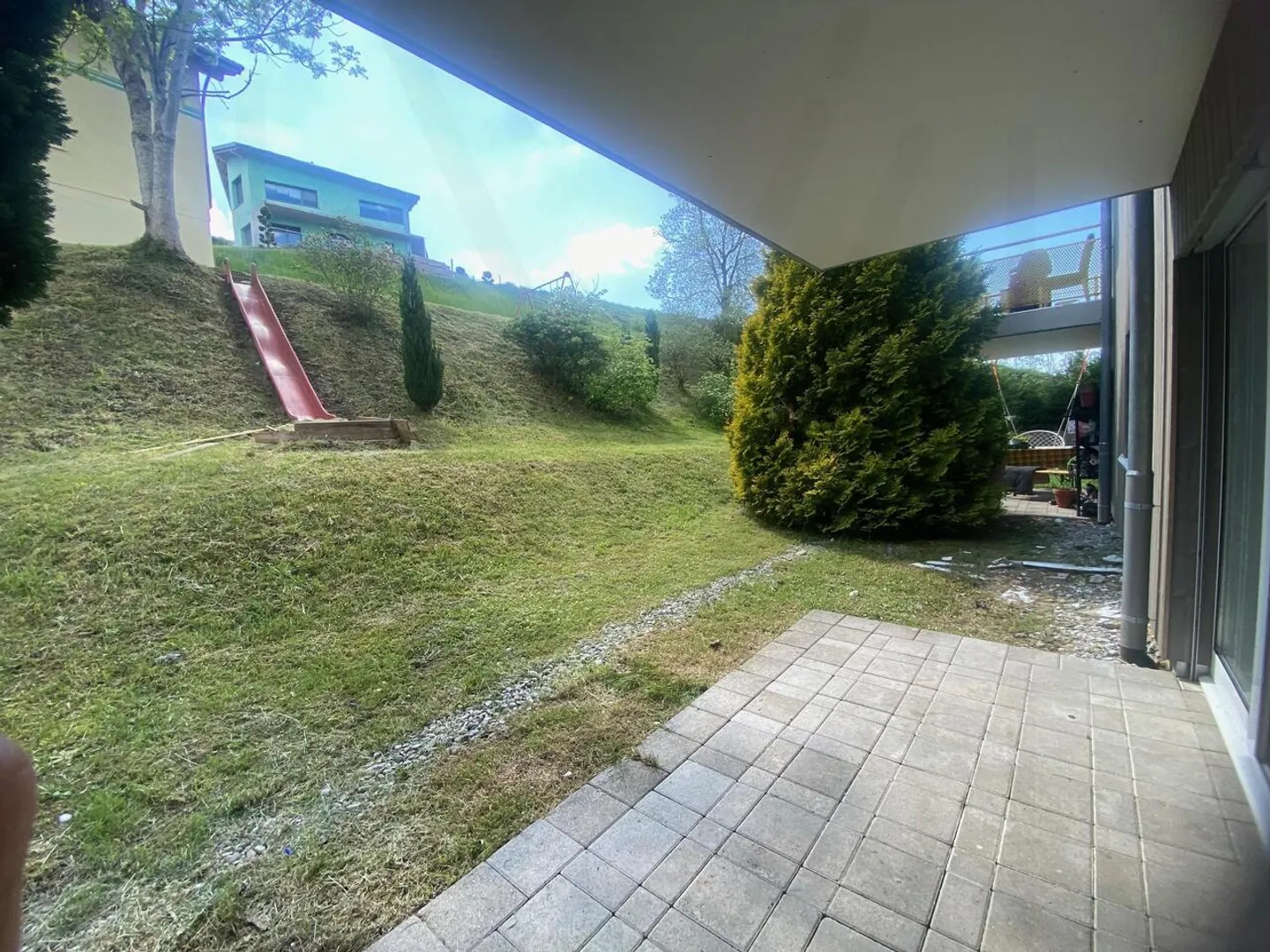 4,5-Zimmer-Wohnung im Gartengeschoss, ruhig, Ihr zukünftiges Zuhause - Foto 3 von 10