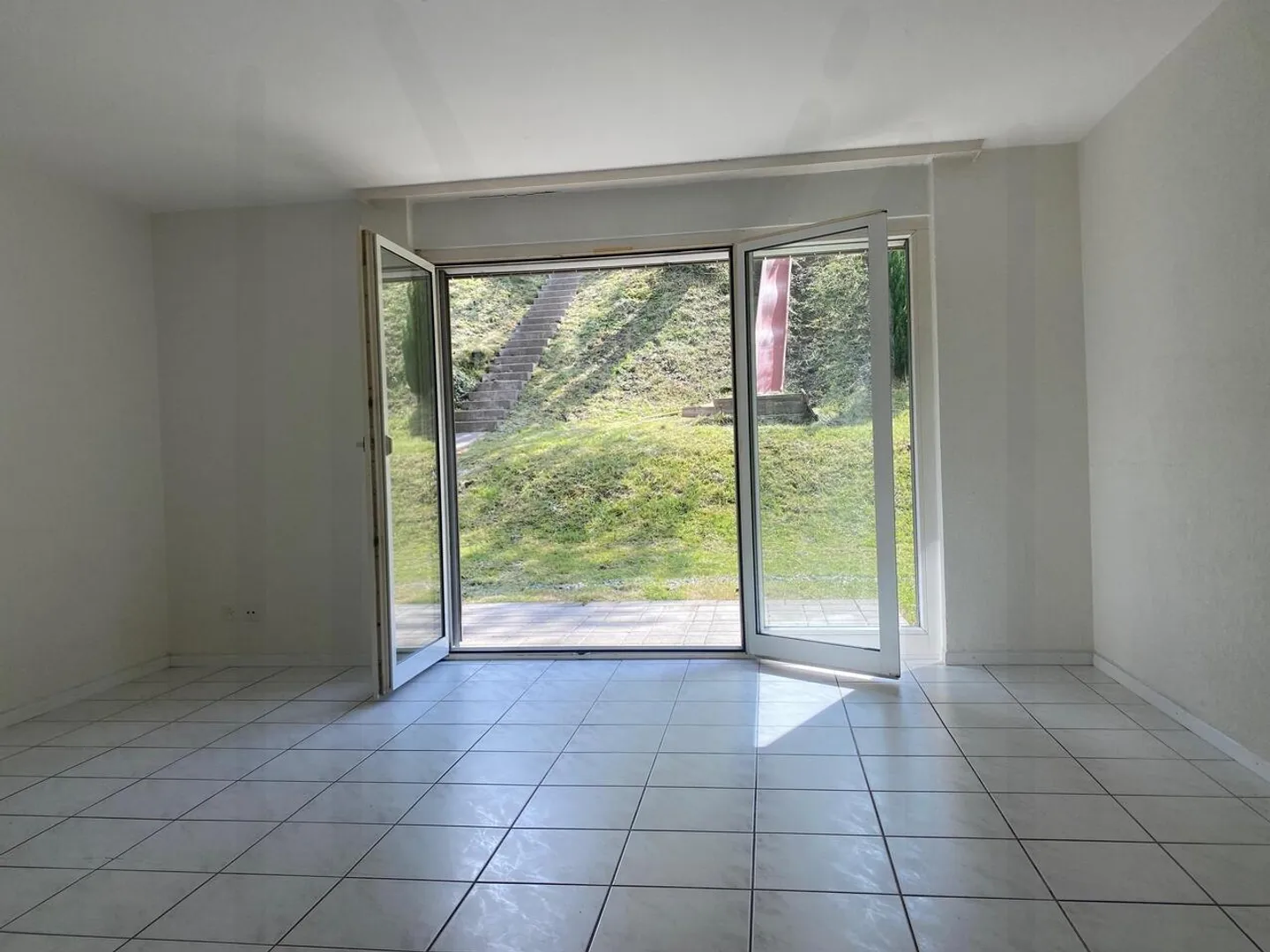 4,5-Zimmer-Wohnung im Gartengeschoss, ruhig, Ihr zukünftiges Zuhause - Foto 6 von 10
