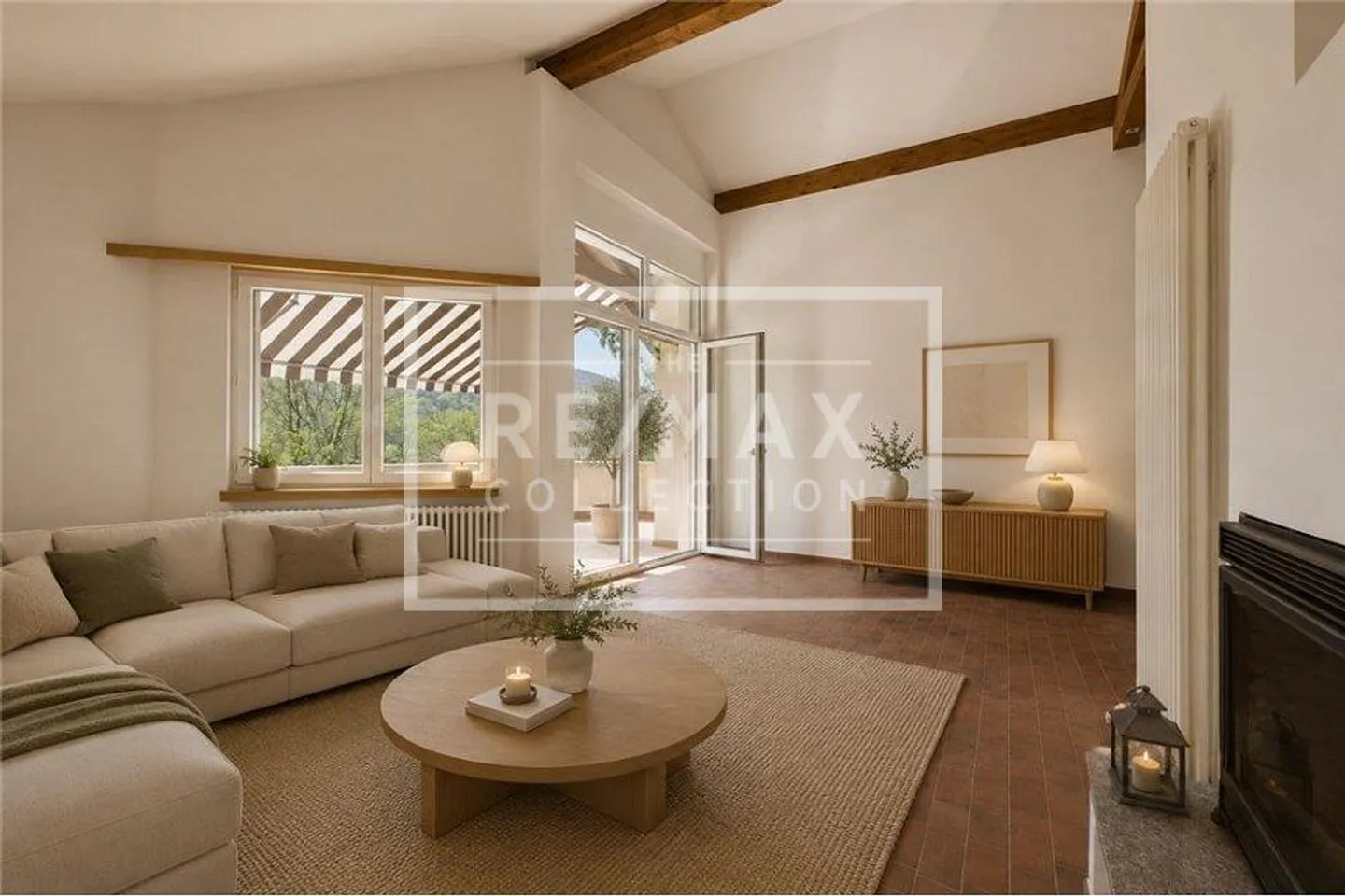 Casa con grande terreno edificabile in posizione soleggiata - Foto 8 di 13