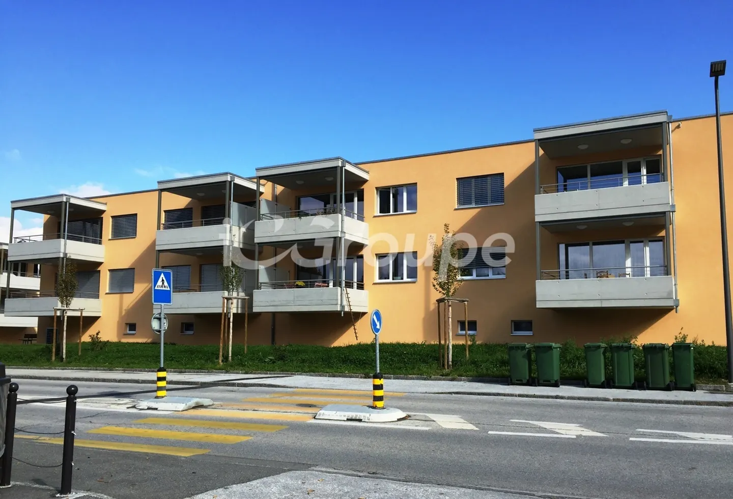 Beautiful 3.5-room apartment on the 2nd floor in Bramois - Photo 3 of 12