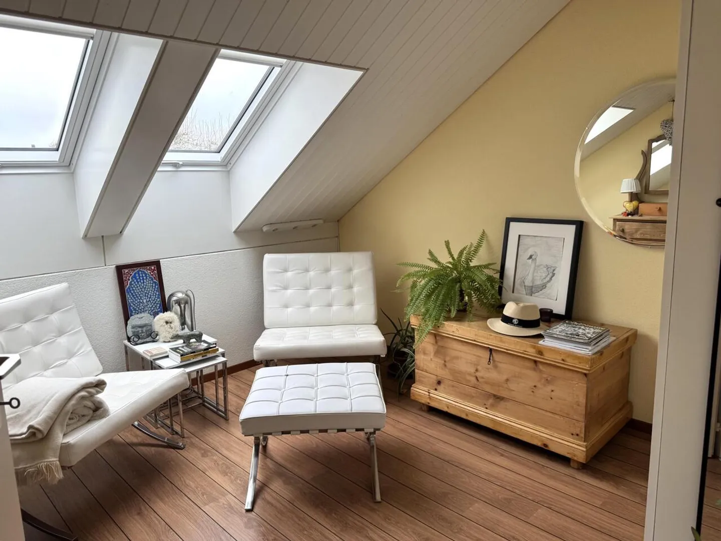 Doppelhaushälfte mit schön angelegtem und blühendem Garten - Foto 7 von 12