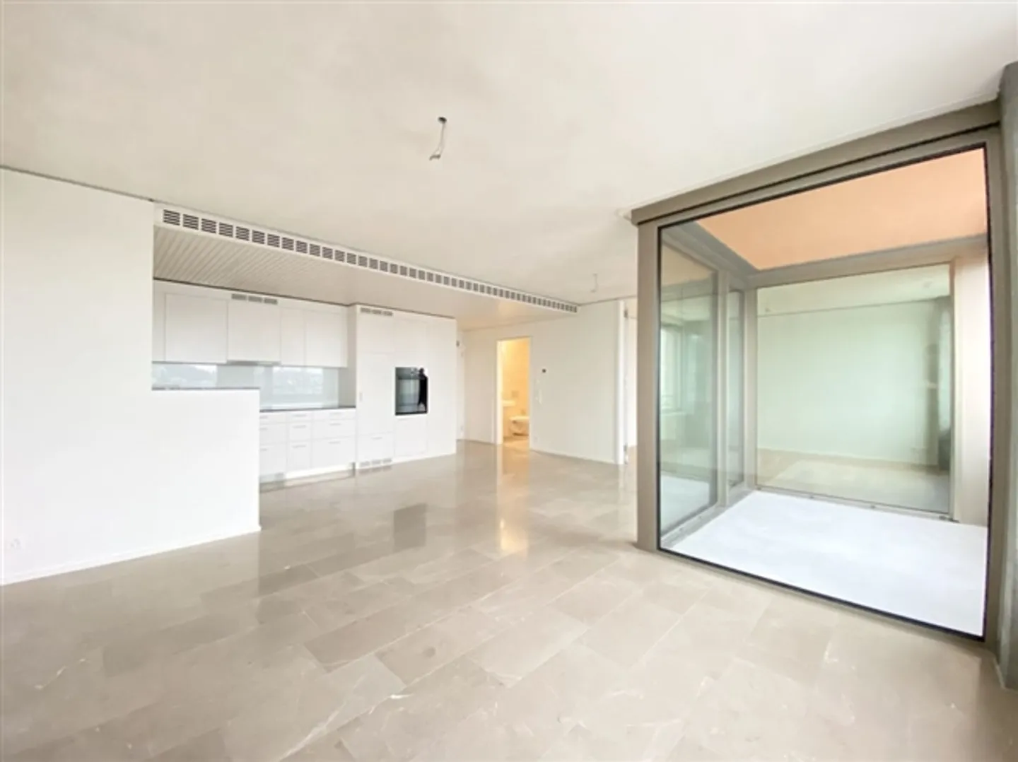 «PRÈS DES NUAGES» - Photo 1 sur 7