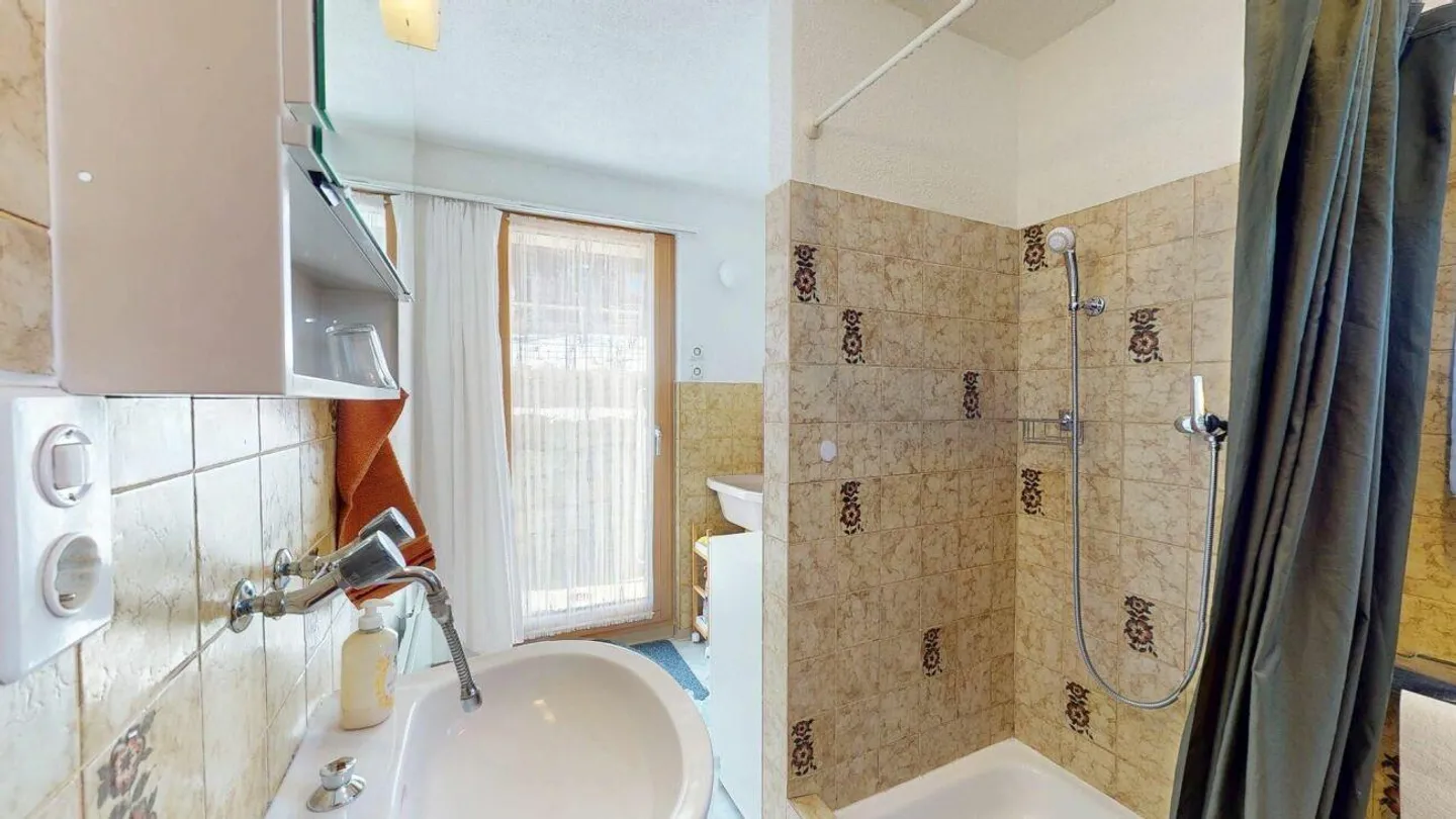 Casa plurifamiliare con 3 appartamenti - Foto 6 di 17