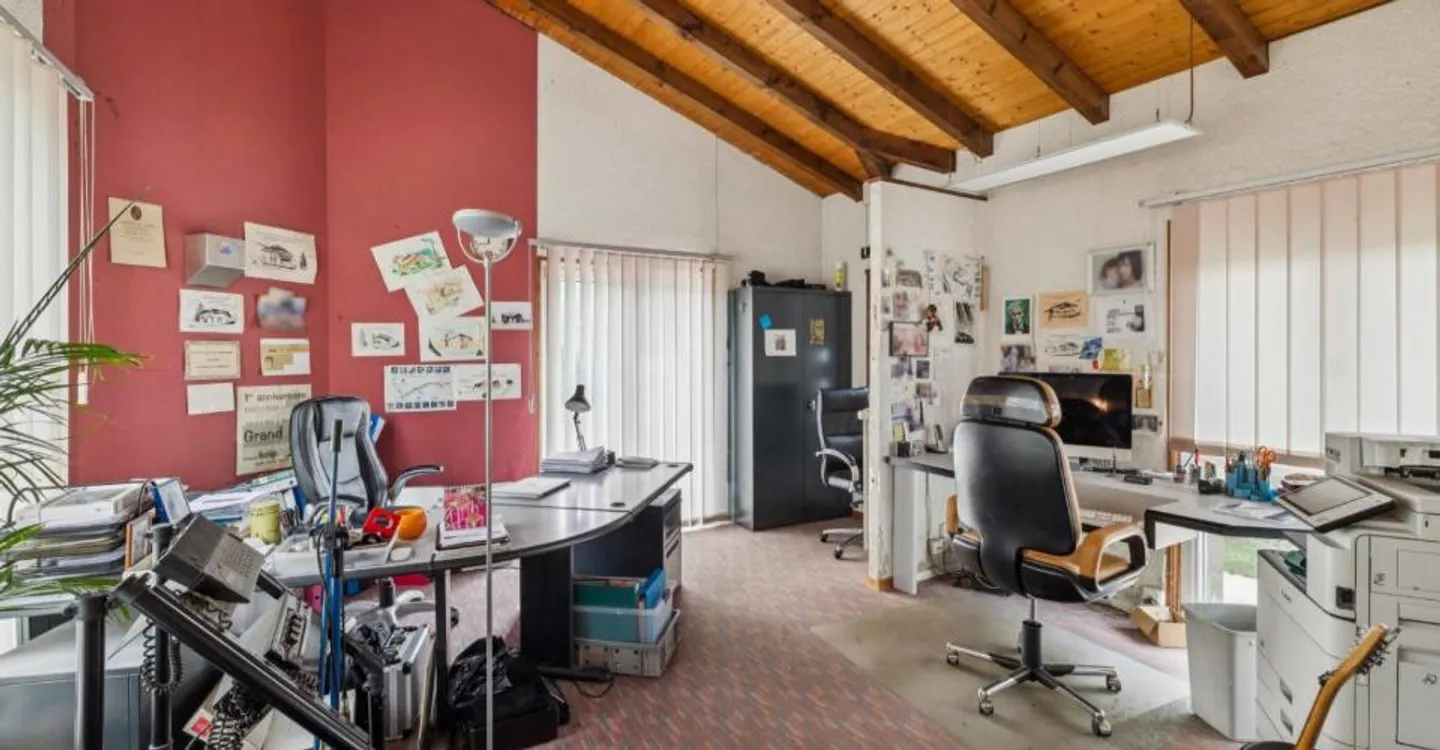 Familienhaus im Herzen einer großzügigen grünen Umgebung - Foto 11 von 13