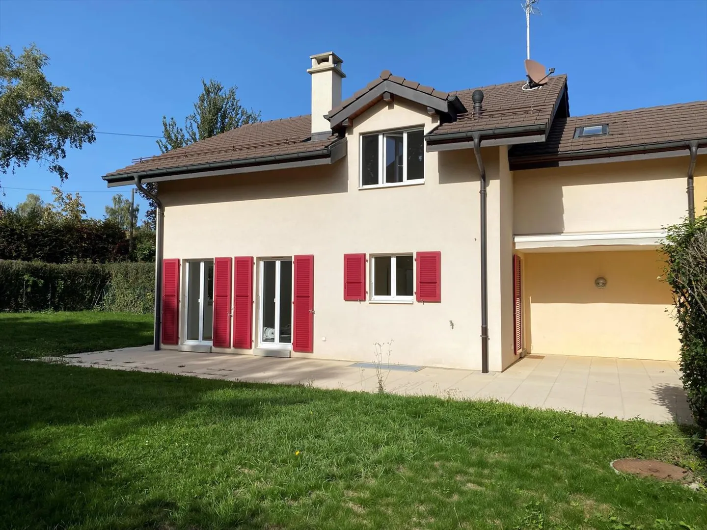 Single house for rent - Photo 2 of 9