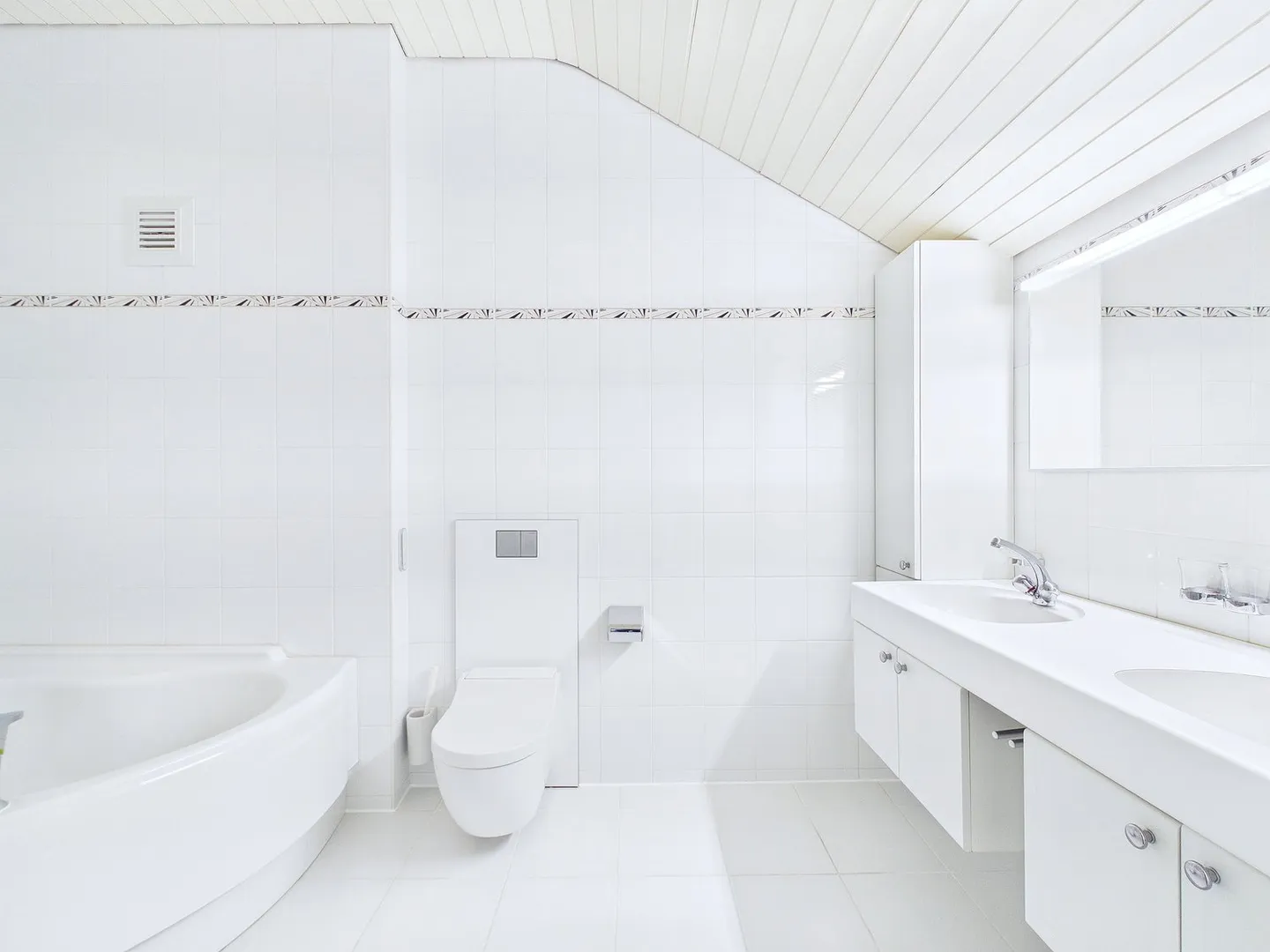 Superbe appartement en attique avec galerie supplémentaire et tour de lavage privé - Photo 8 sur 12