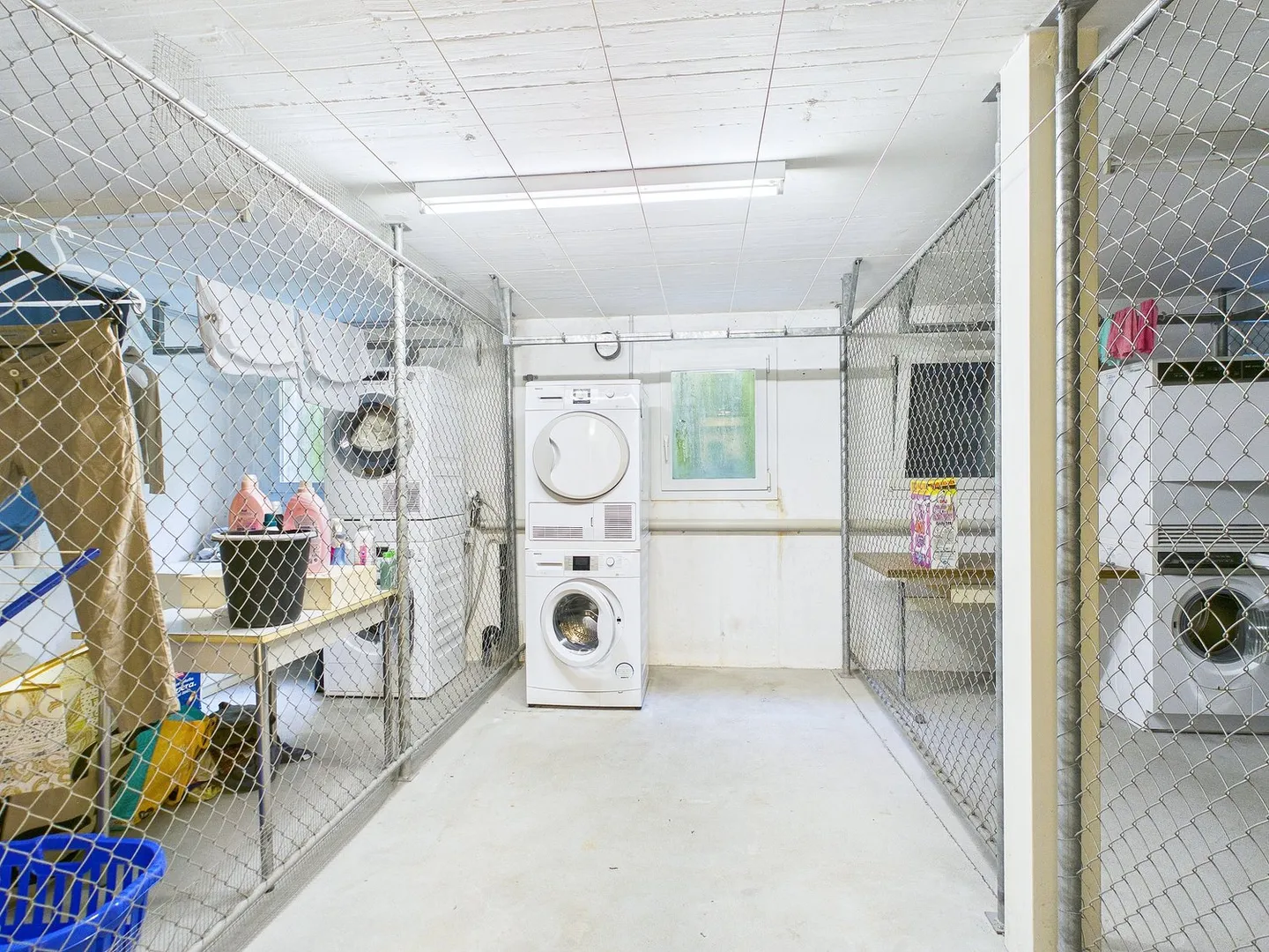 Superbe appartement en attique avec galerie supplémentaire et tour de lavage privé - Photo 12 sur 12