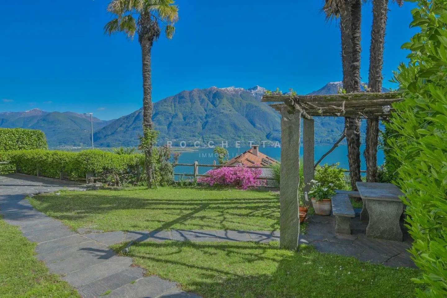 Single house for sale - Photo 3 of 15