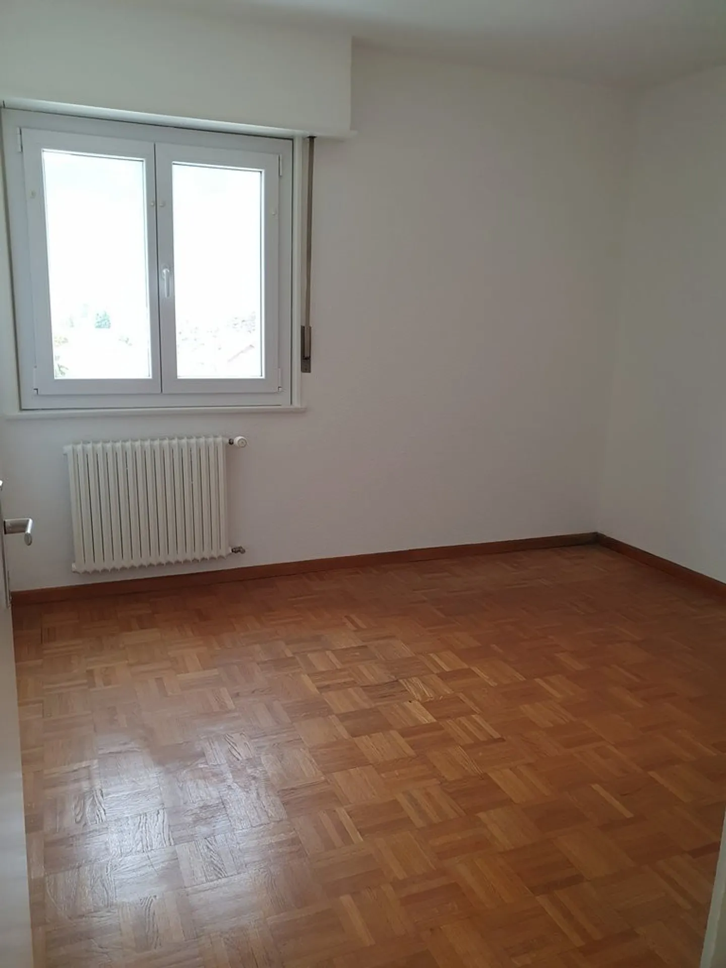 Geräumige Wohnung in der Nähe von Annehmlichkeiten - Foto 5 von 6