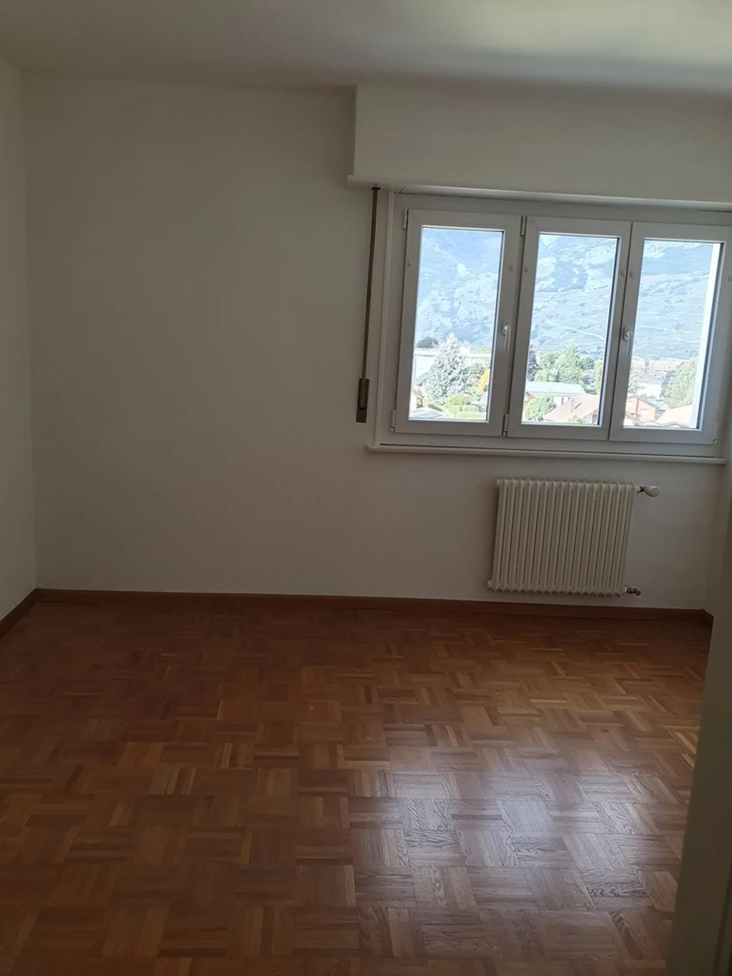 Geräumige Wohnung in der Nähe von Annehmlichkeiten - Foto 6 von 6
