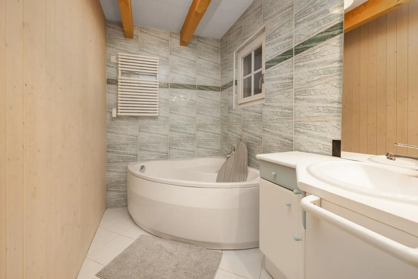 Plenty of space for your living dreams - Photo 7 of 8