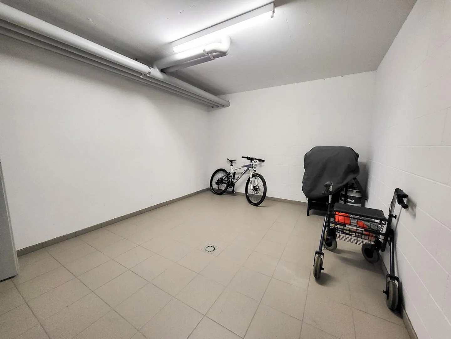 Appartement spacieux et moderne de 3,5 pièces au 1er étage - Photo 22 sur 23