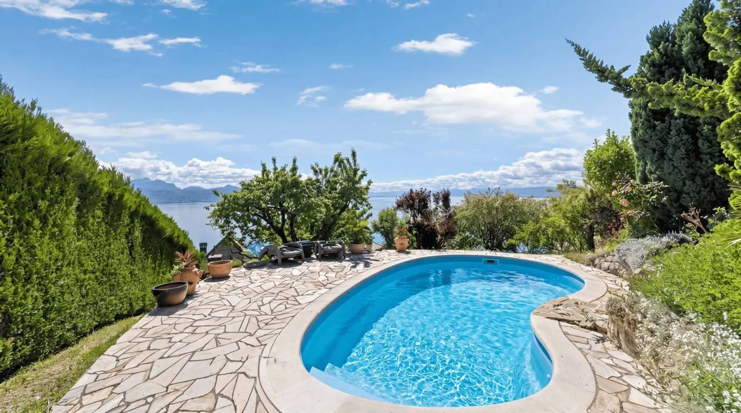 Elegante Villa mit Seeblick - Foto 5 von 13