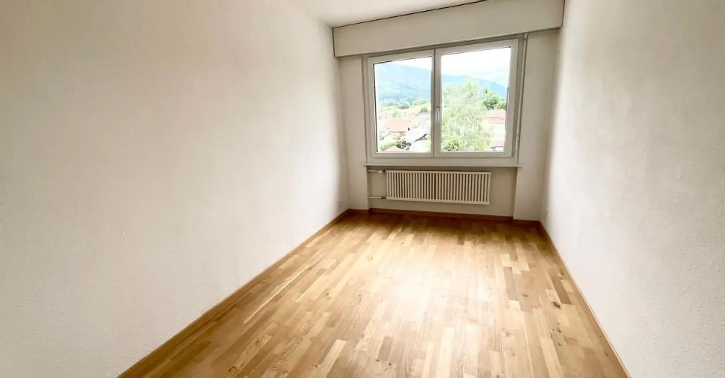 Bel appartement lumineux de 4,5 pièces - Photo 8 sur 8