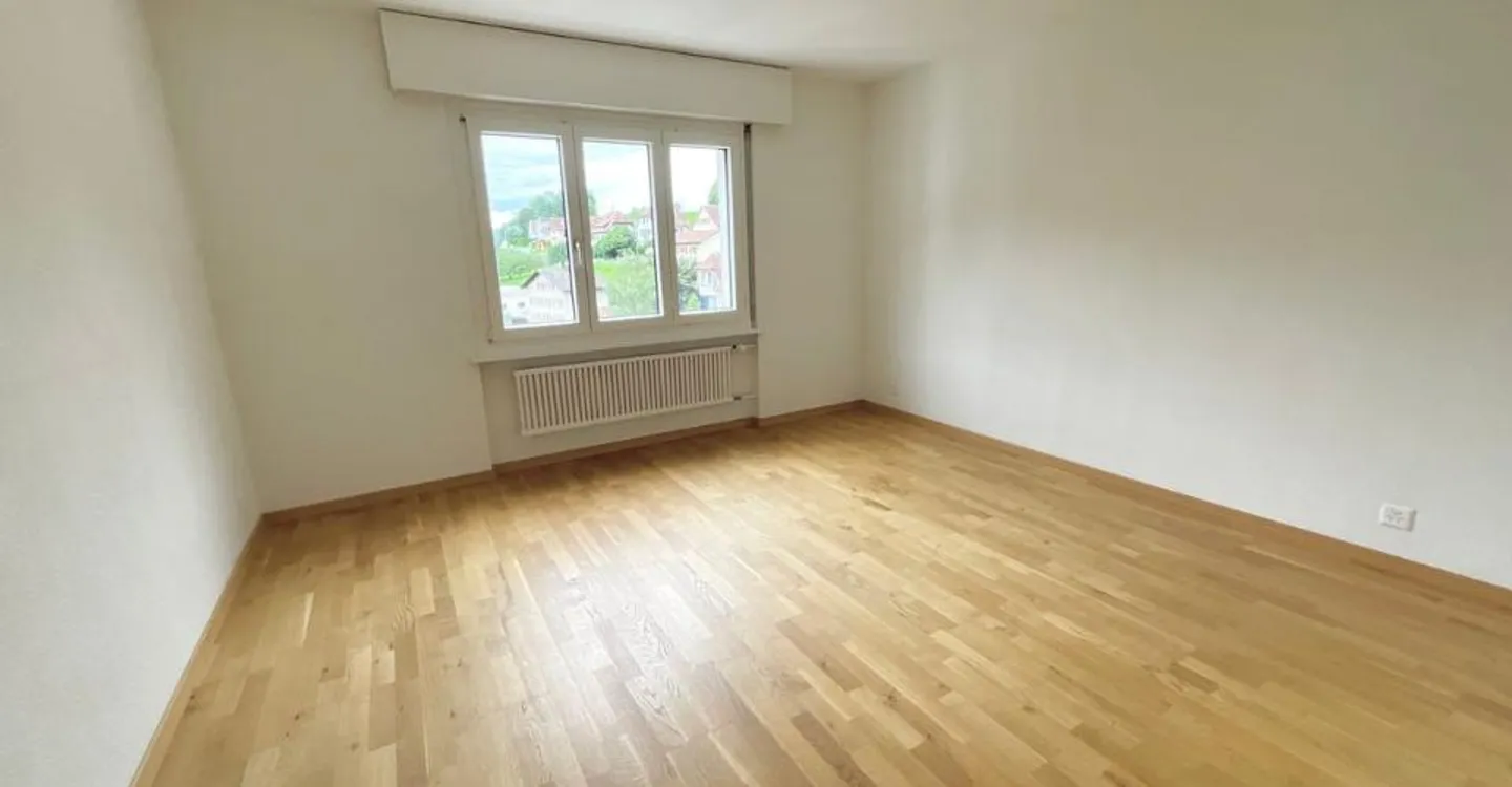 Bel appartement lumineux de 4,5 pièces - Photo 7 sur 8