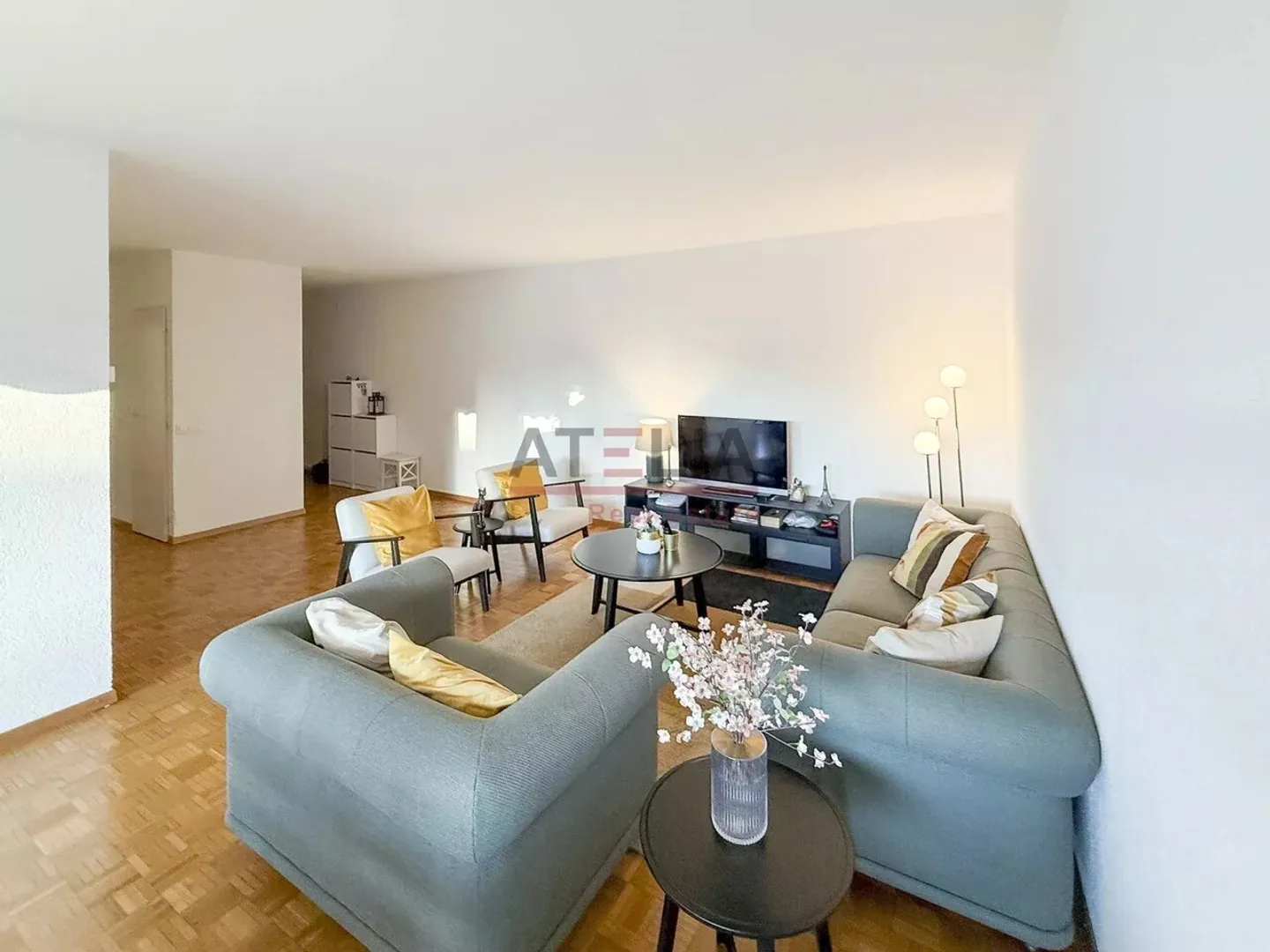 5-Zimmer-Wohnung mit Parkplatz - Foto 1 von 1