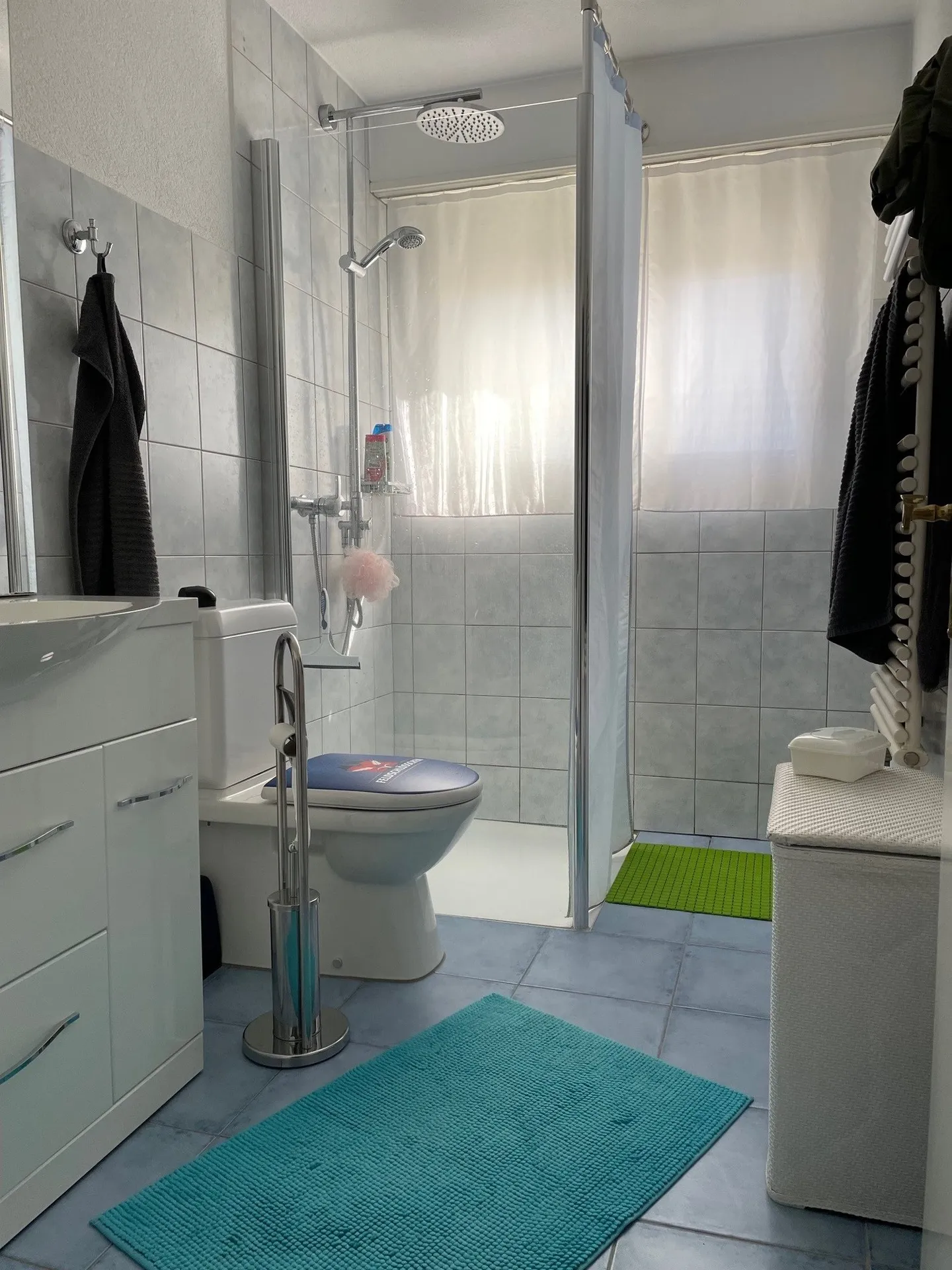Casa bifamiliare da sogno con piscina e grande giardino a Schwadernau - Foto 10 di 15