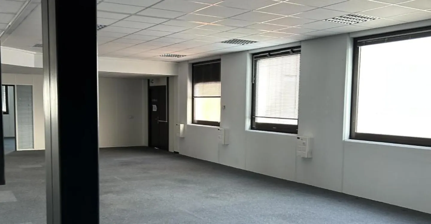 Moderne Mischnutzung in Satigny - Foto 6 von 10