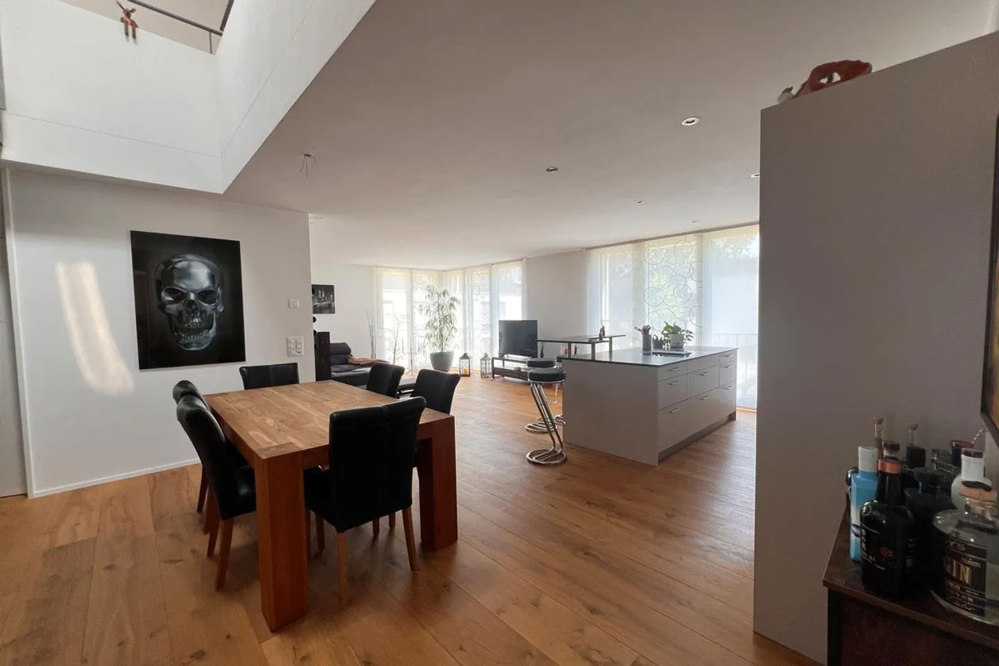 Appartement duplex penthouse exclusif de 4,5 pièces avec galerie - Photo 2 sur 12