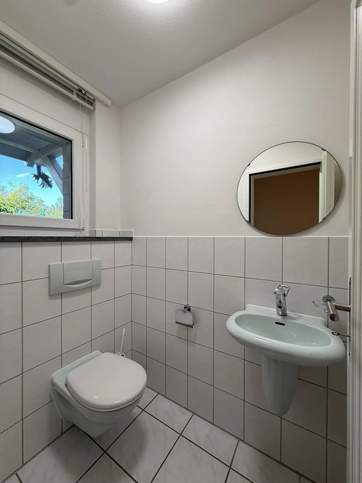 Ampia casa unifamiliare nel popolare quartiere di Neinern a Wiesendangen - Foto 11 di 30