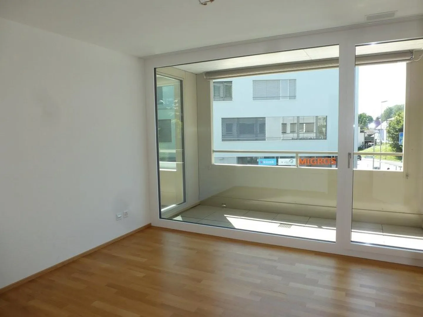 Top modern Wohnen mit allen Annehmlichkeiten einer Zentrumslage - Foto 6 von 8