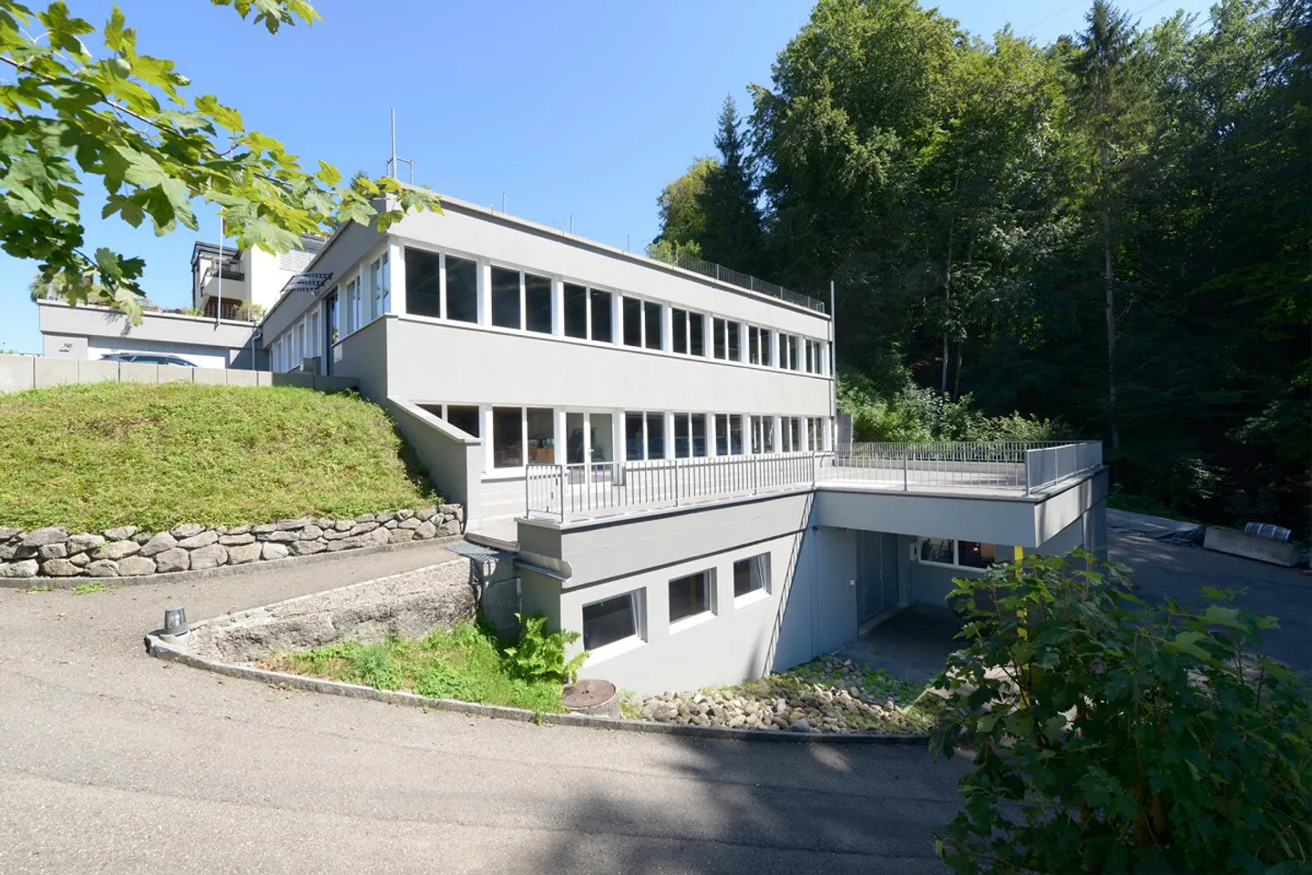 Attractive commercial property in St. Gallen-St. Georgen - Photo 1 of 21