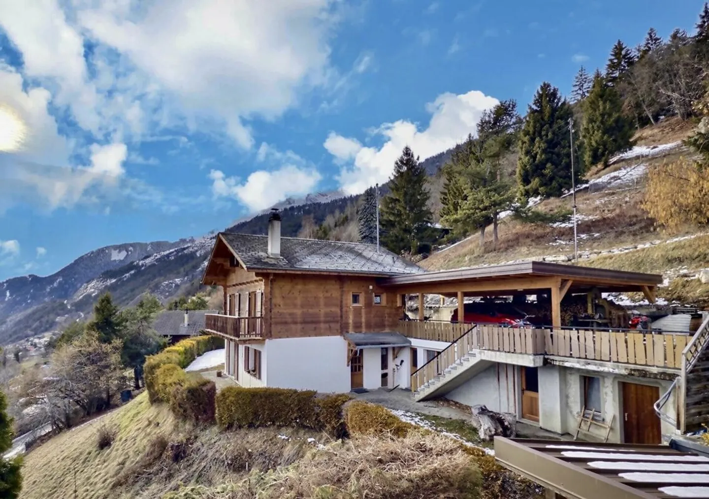 Villa Familiale avec Vue Scénique - Photo 1 sur 10