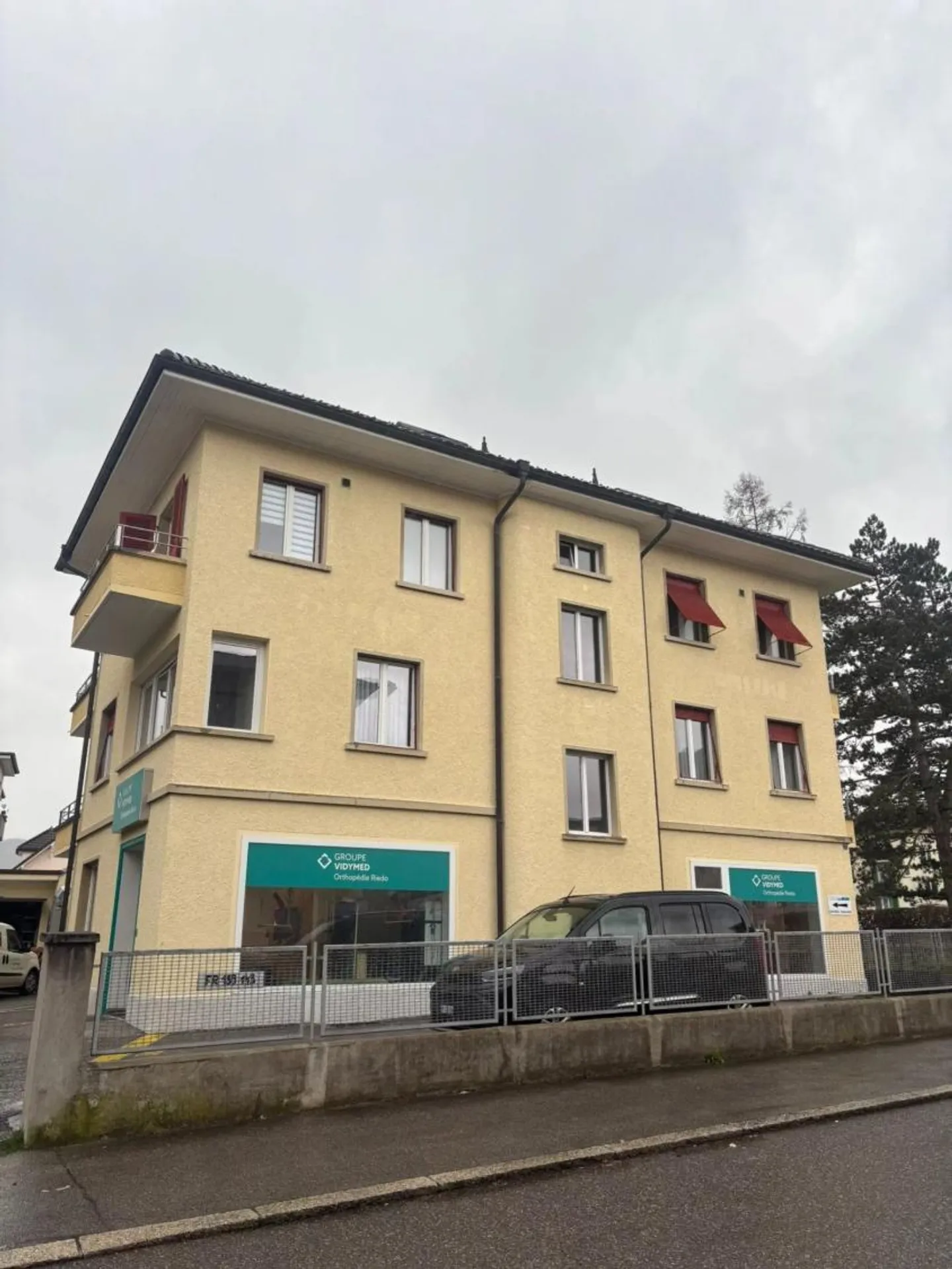 Appartement atypique 3,5 pièces à Bulle - Photo 10 sur 12