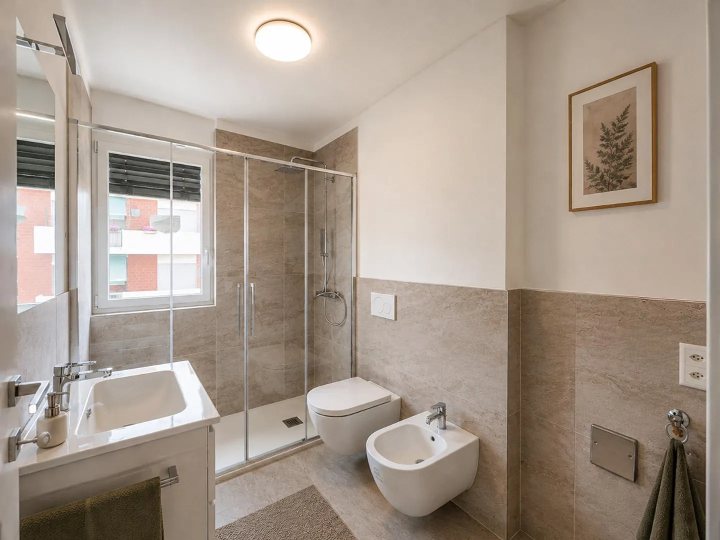 2,5-Zimmer-Wohnung im obersten Stockwerk in Stabio - Foto 3 von 7