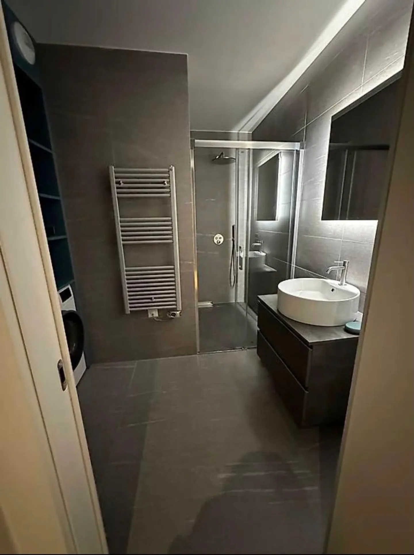 2,5 Zimmer High-End-Wohnung mit Tiefgarage und Terrasse - Cologny - Foto 3 von 9