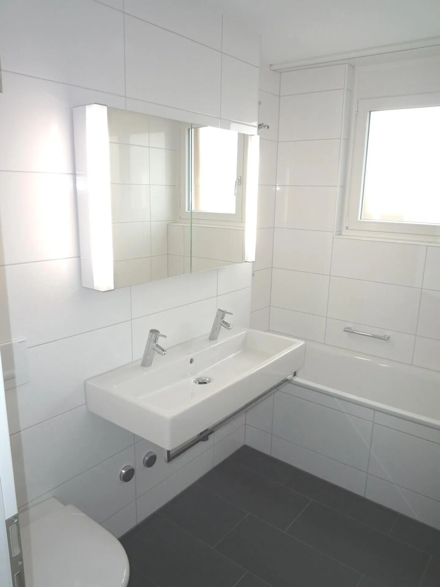 Modernes 4.5-Zimmer-Apartment - Foto 4 von 9