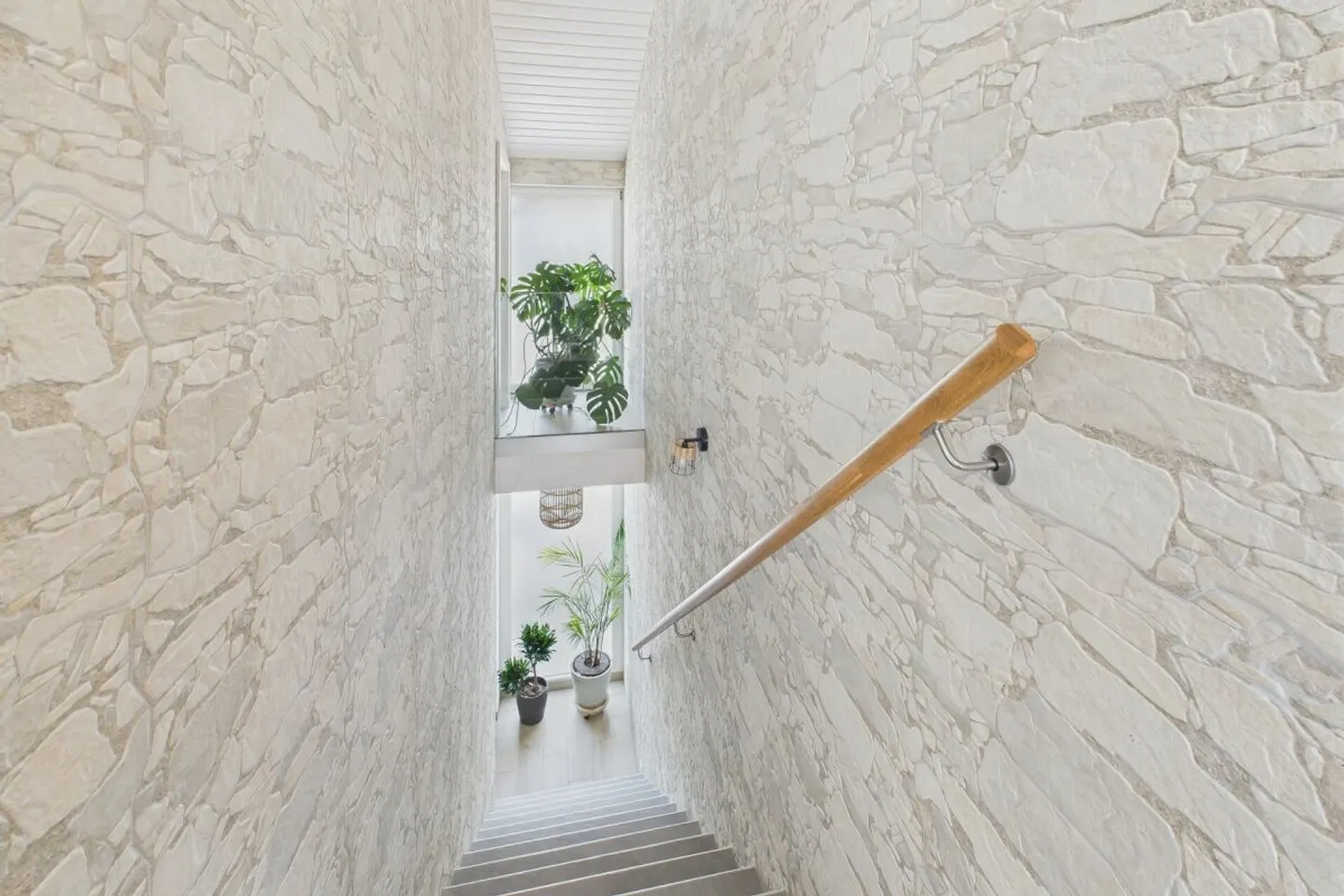 TOLLES EINFAMILIENHAUS 2021 MIT GROSSEM RAUMGEFÜHL - Foto 4 von 9