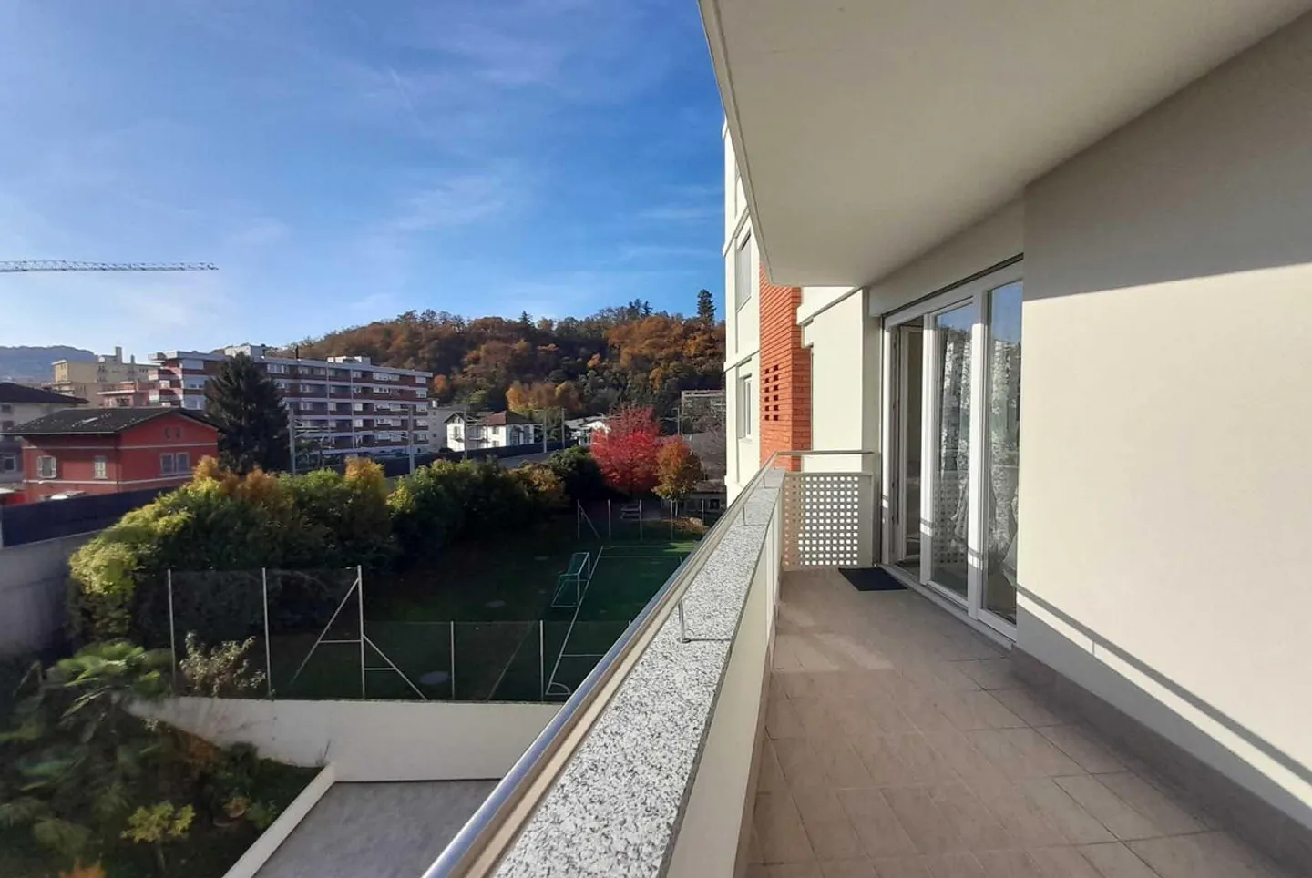 À LOUER LUMINEUX 2.5 PIÈCES AVEC 2 TERRASSES À PARADISO - Photo 5 sur 9