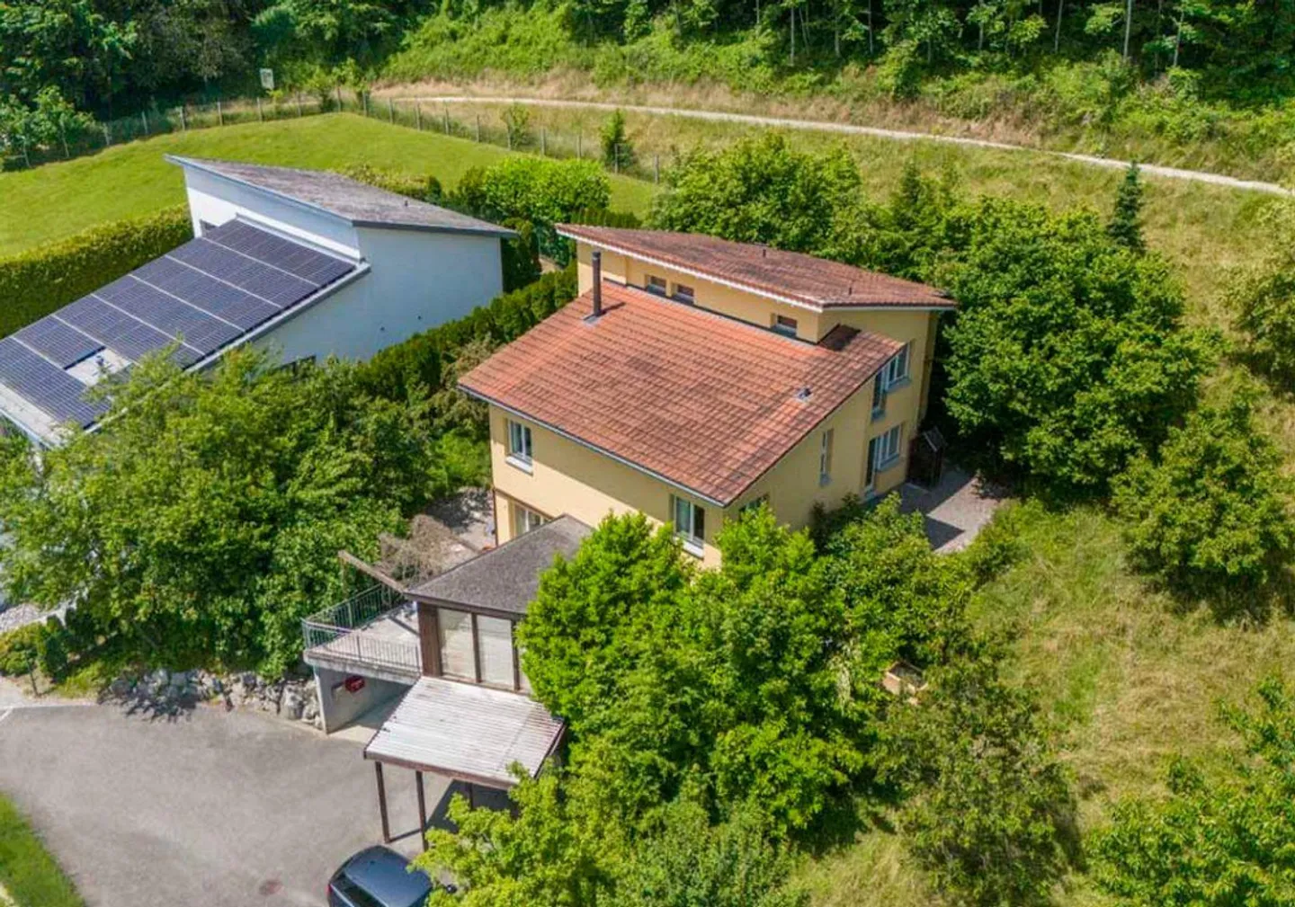 POLYVALENT - SPACIEUX - CHARMANT - Photo 2 sur 12