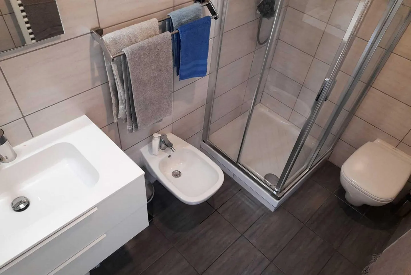 À LOUER LUMINEUX 2.5 PIÈCES AVEC 2 TERRASSES À PARADISO - Photo 8 sur 9