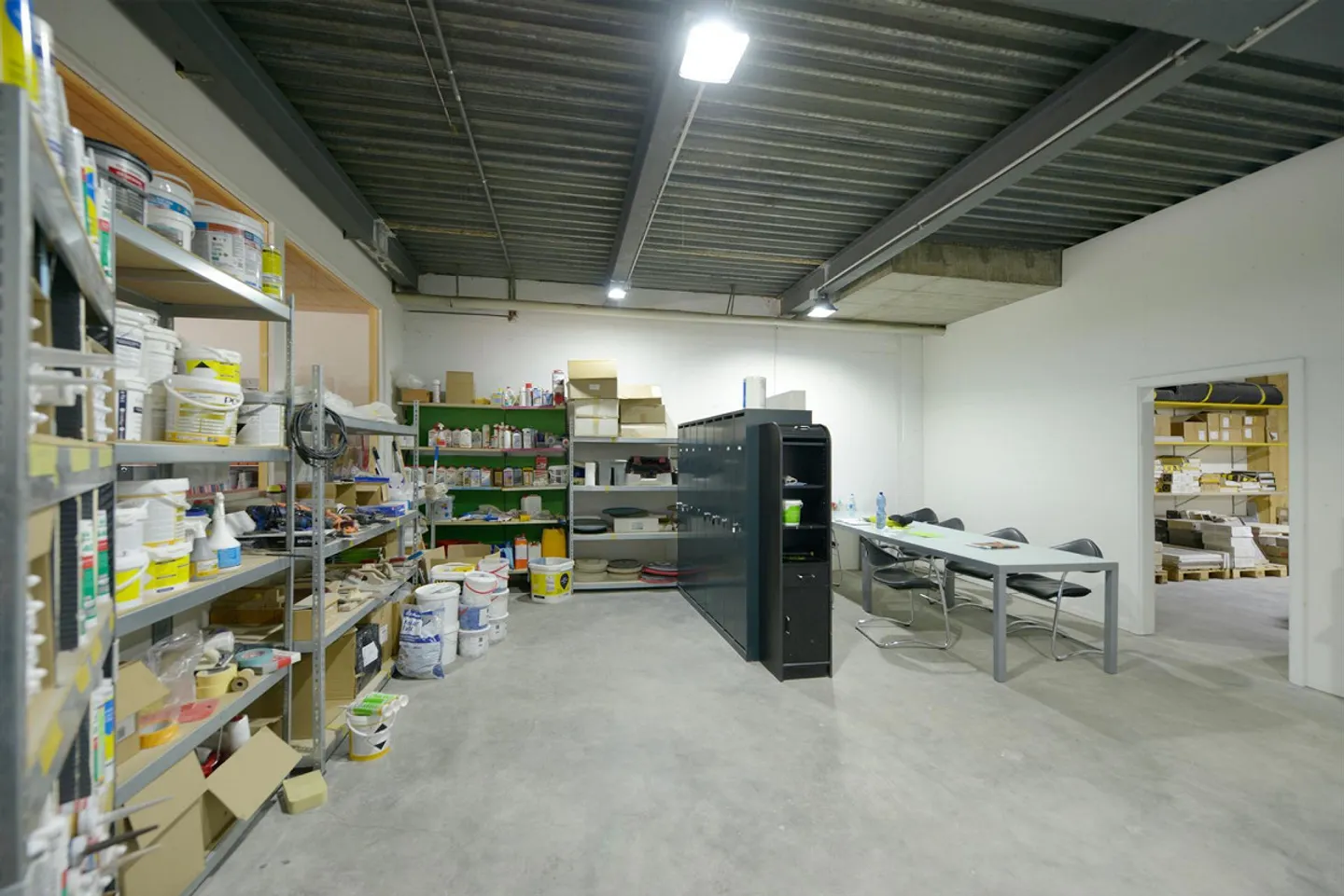 Attractive commercial property for conversion (residential) - Photo 15 of 21